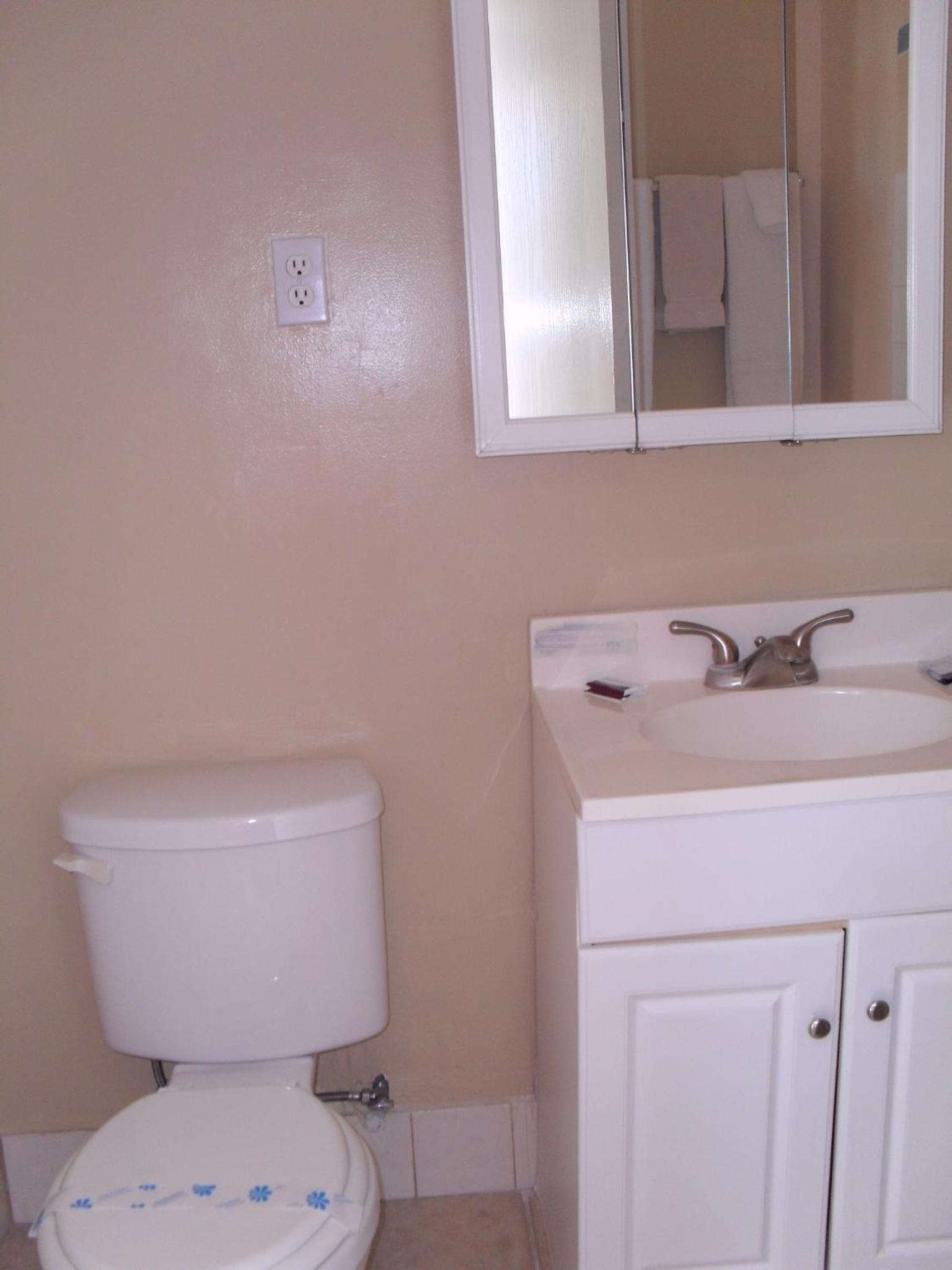 Budget Single Room photo 2