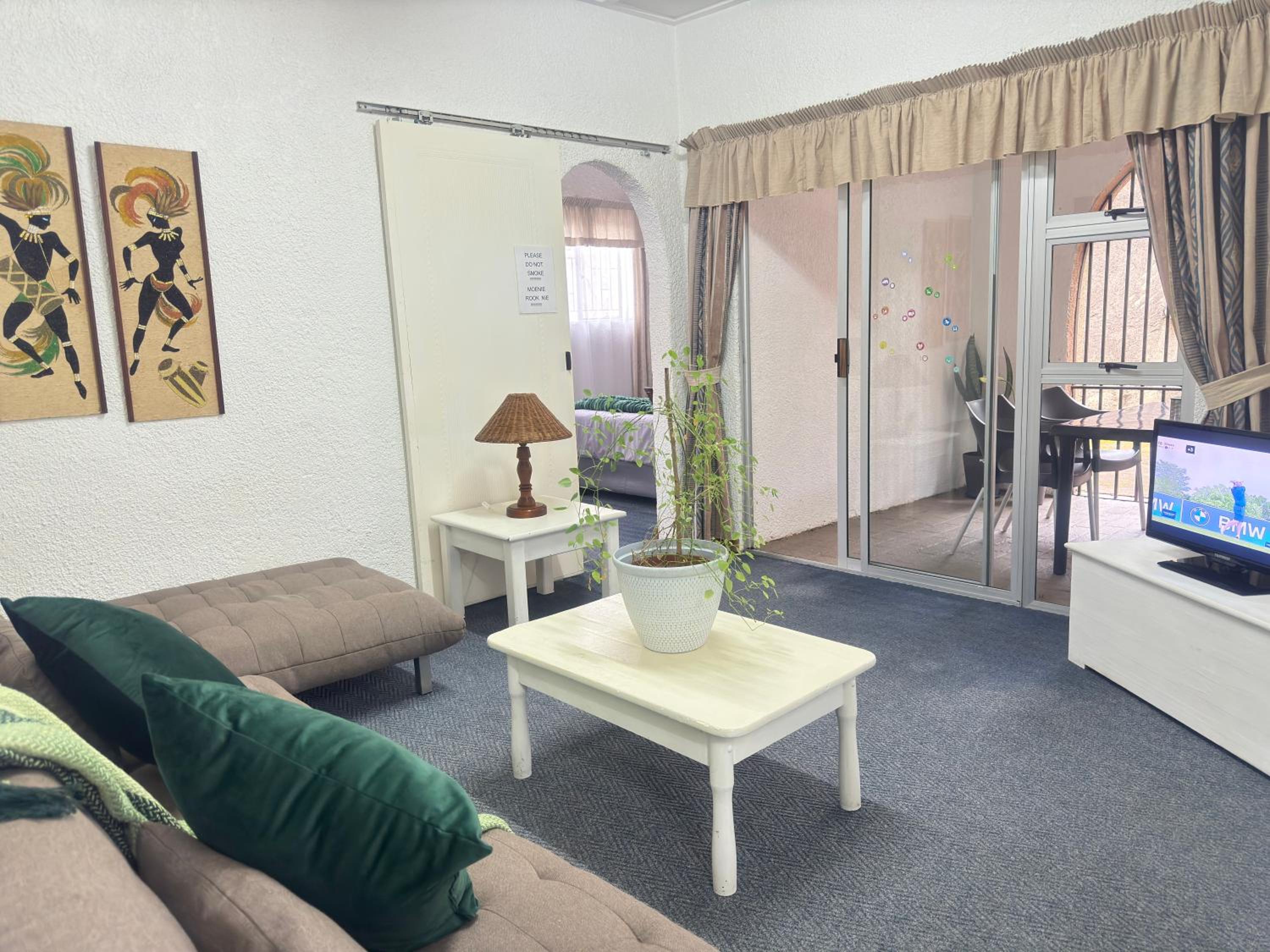 Double Room with Patio photo 2