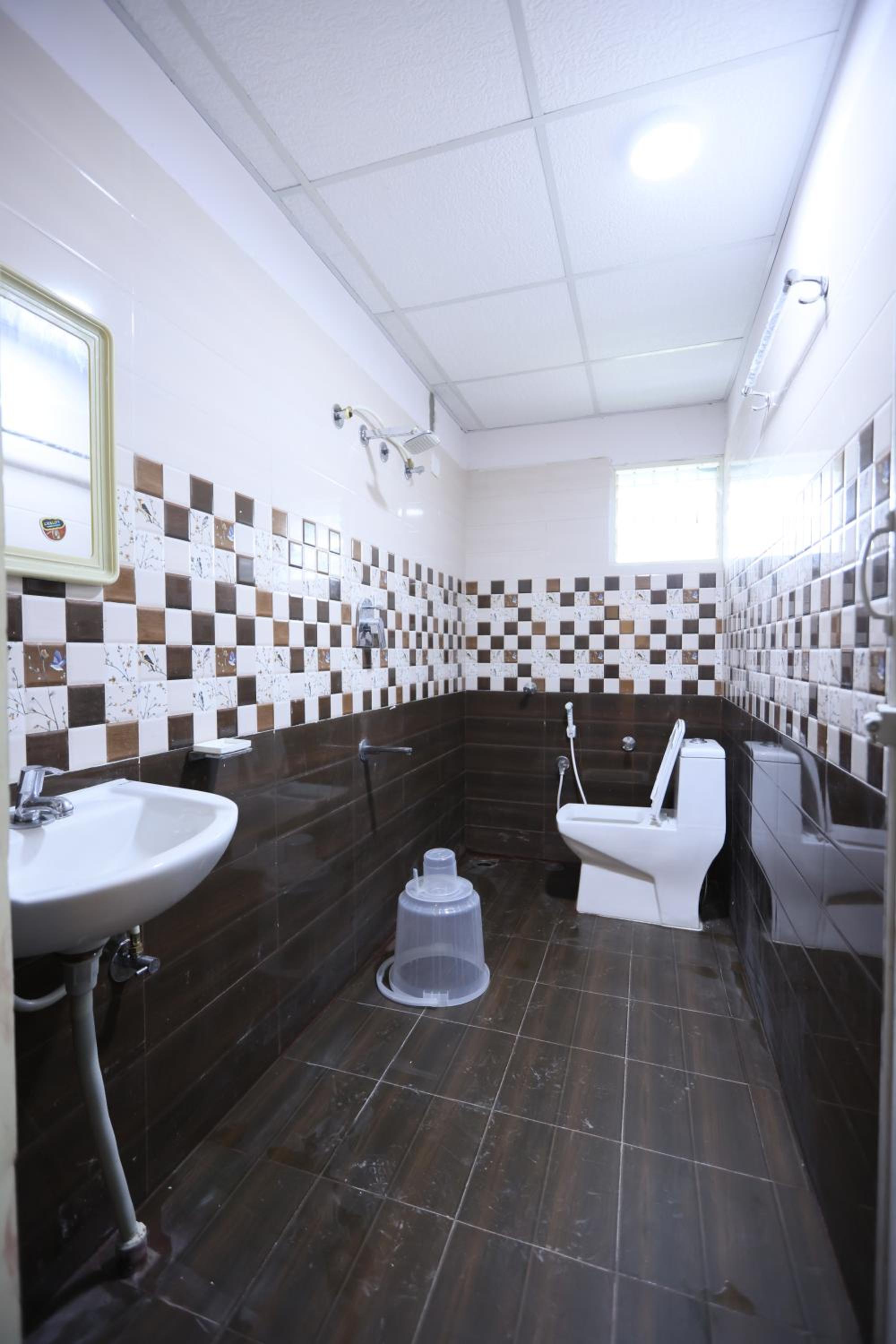 Deluxe Room - Photo 6