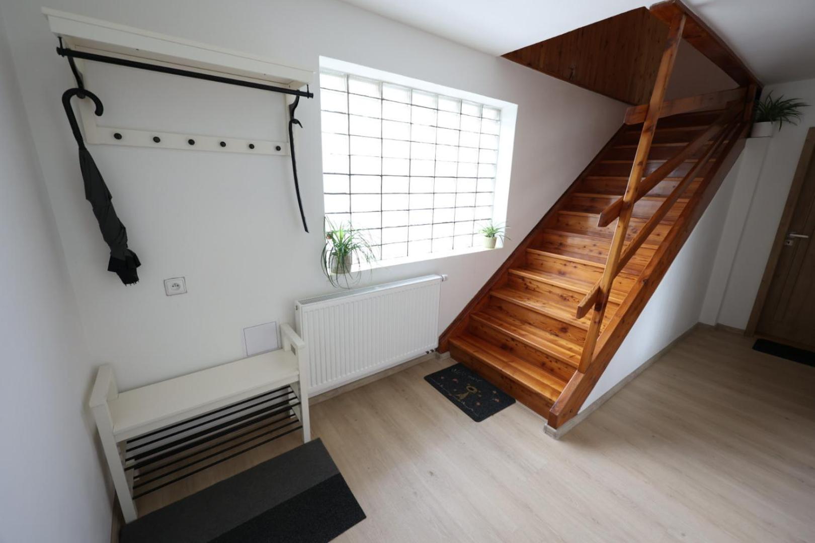Three-Bedroom House photo 2
