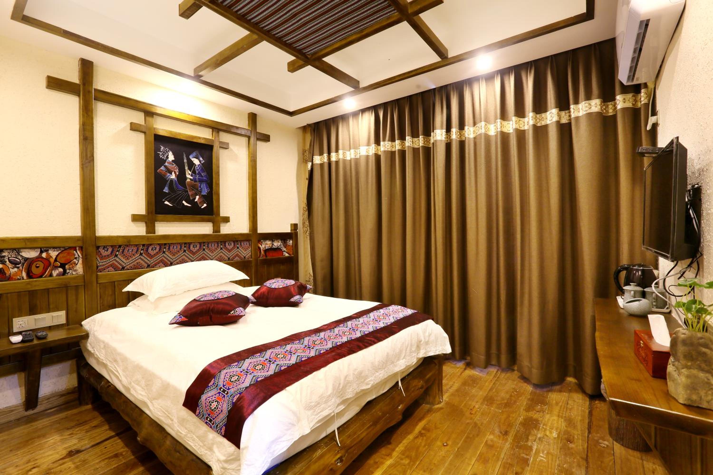 Twin Room with Mountain View photo 1