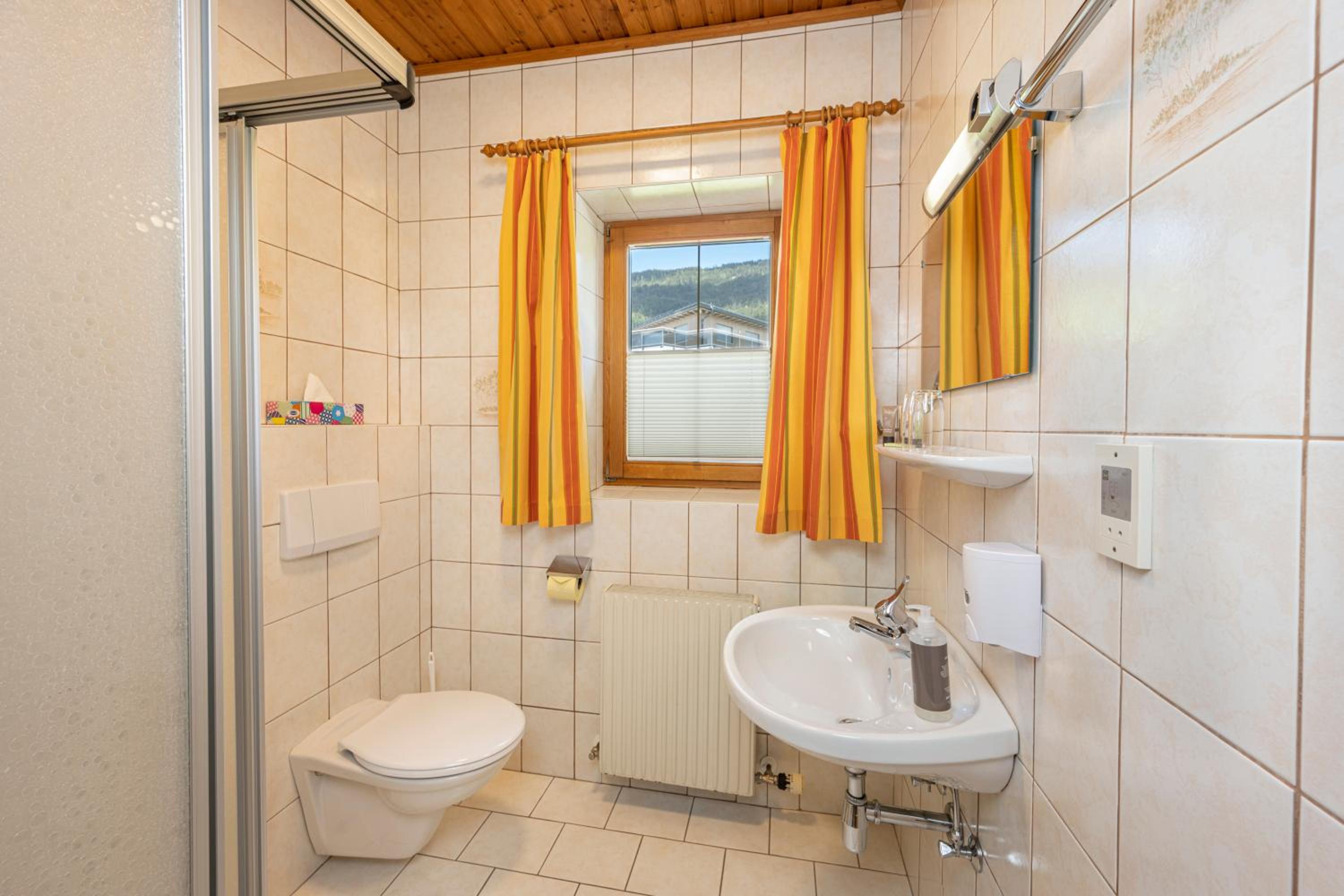 Double Room with Balcony photo 2