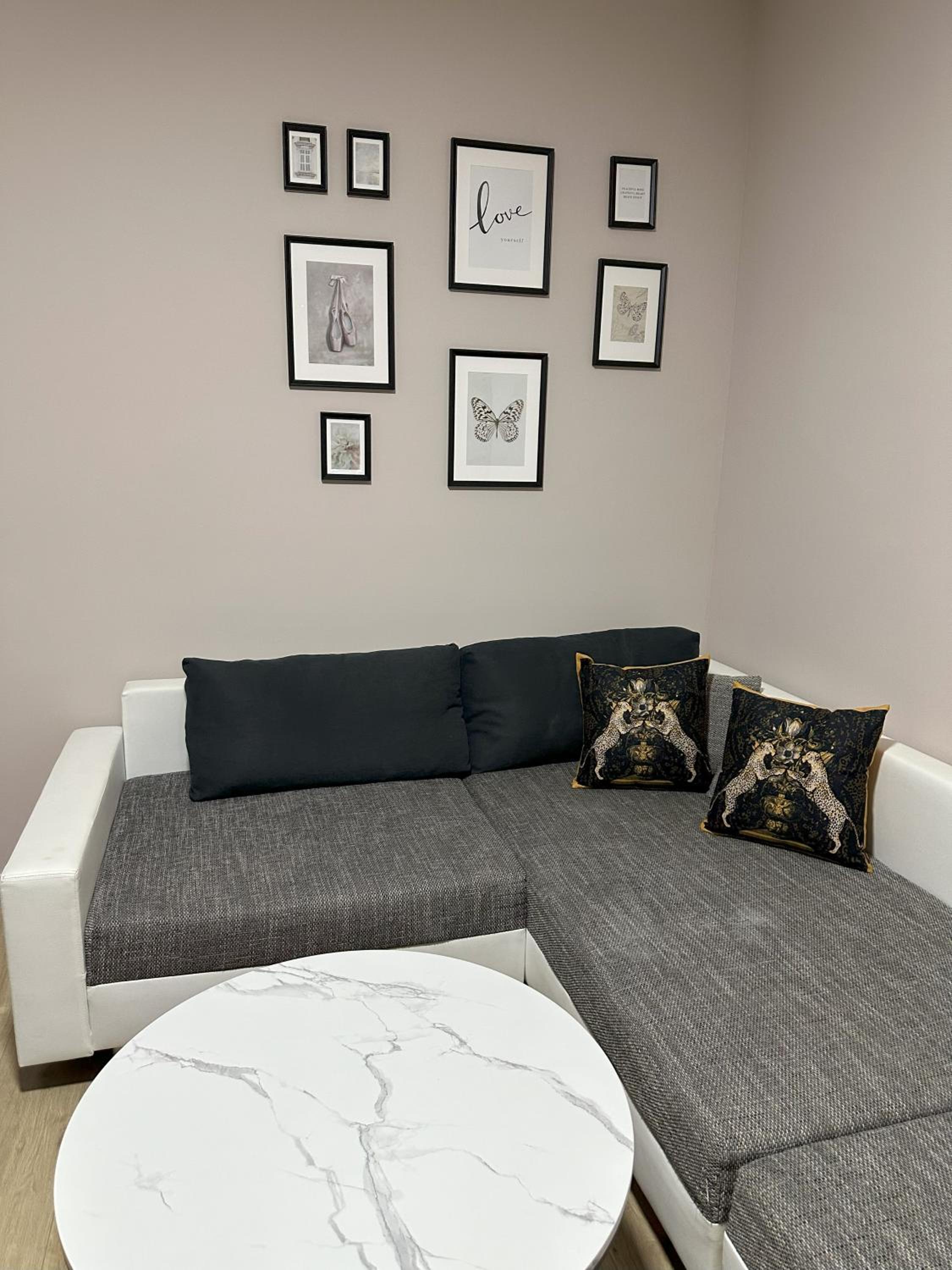 Deluxe Apartment photo 3