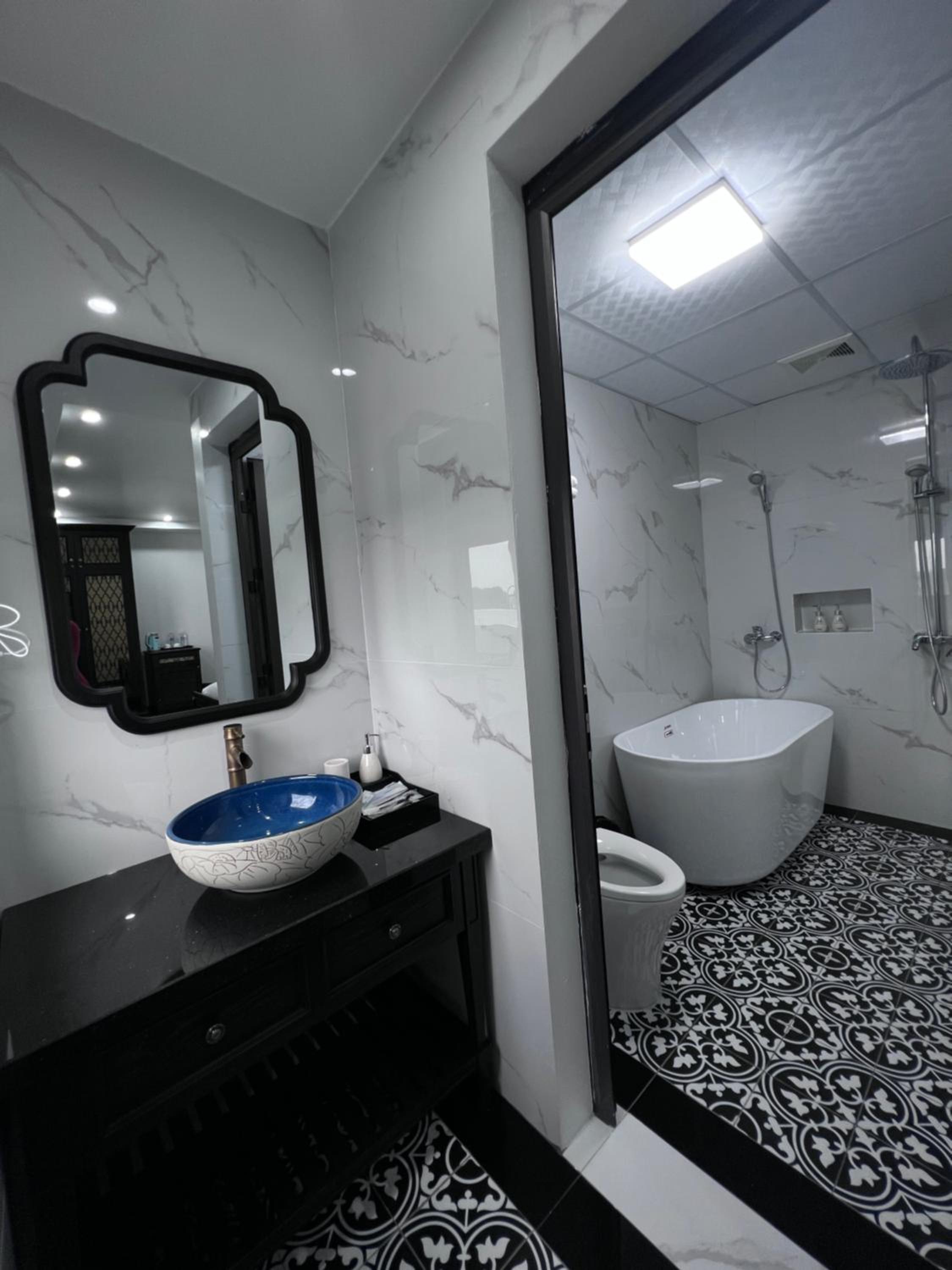 Suite with Terrace - Photo 2