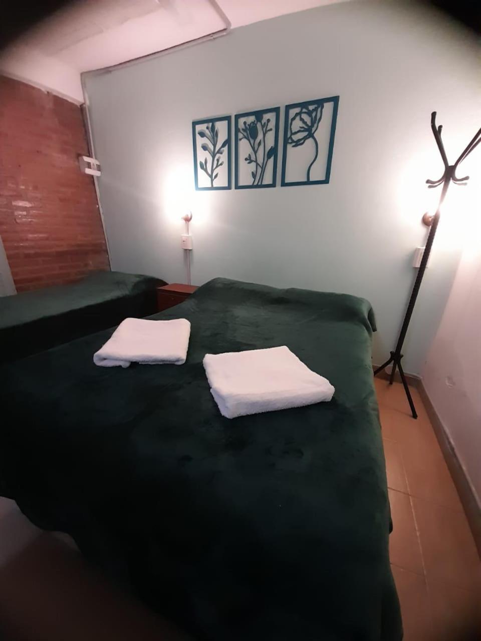 One-Bedroom House photo 2