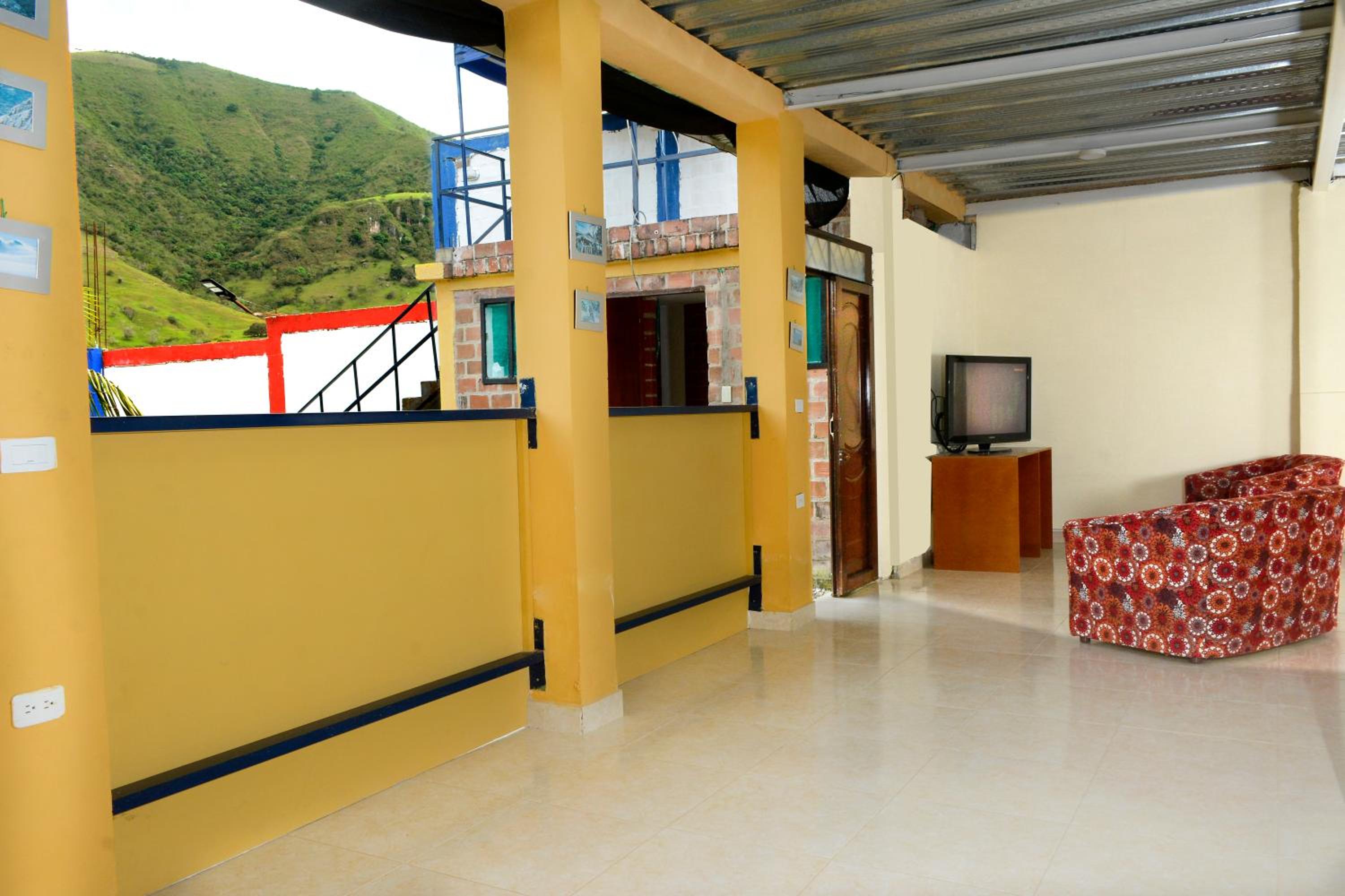 Four-Bedroom House photo 1