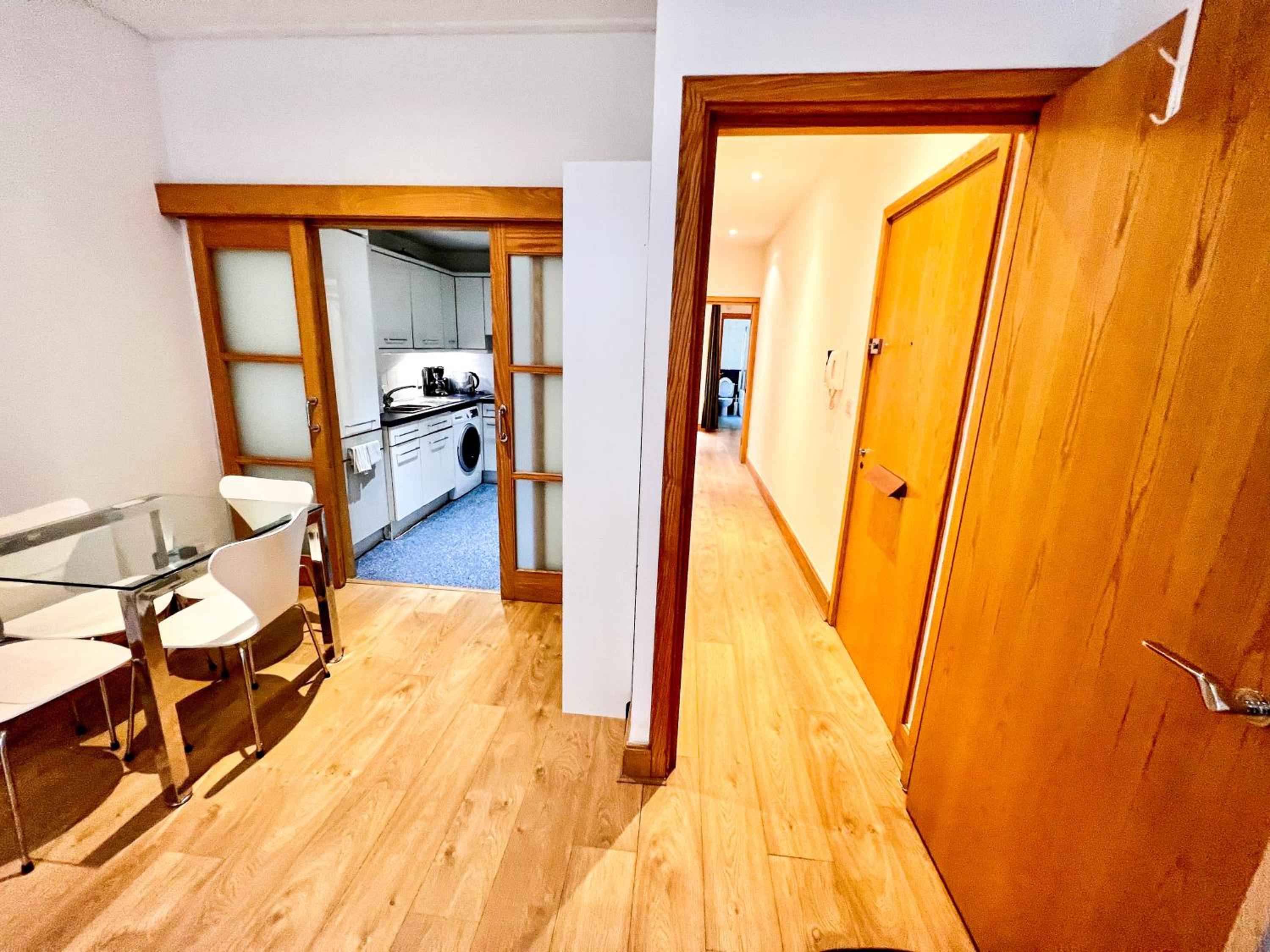 Deluxe Apartment photo 3