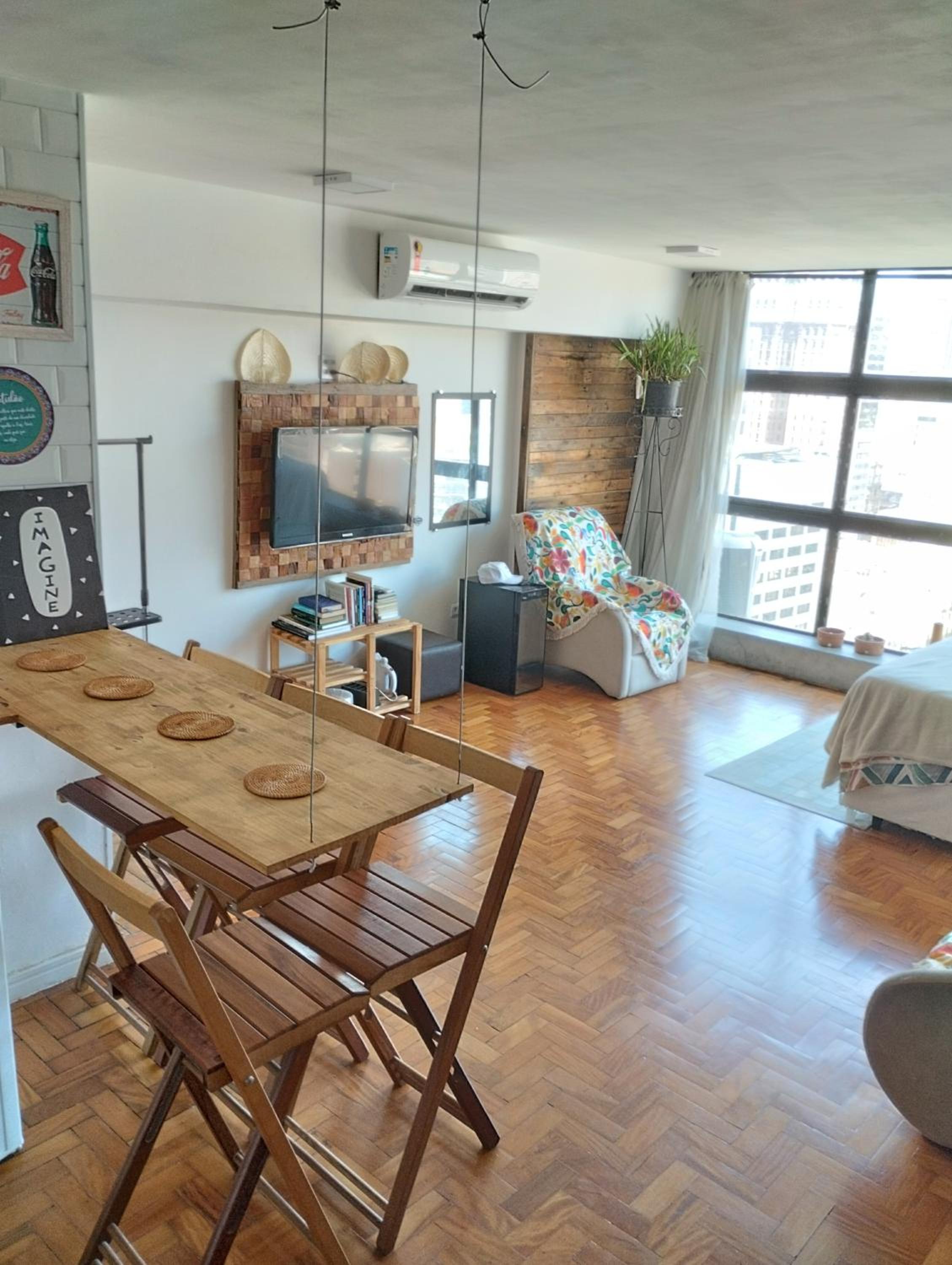 Studio Apartment - Photo 1