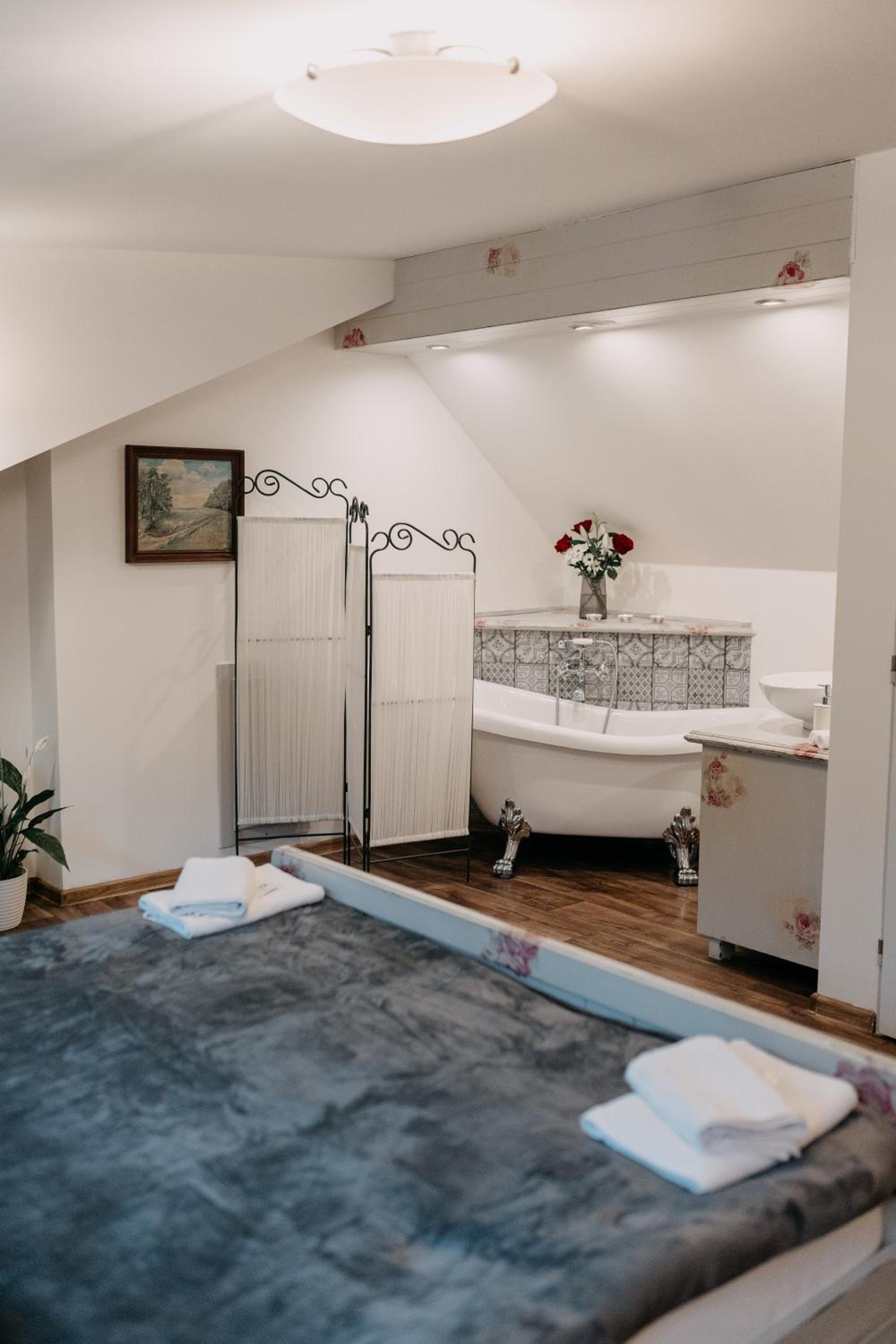 Deluxe Double Room with Bath