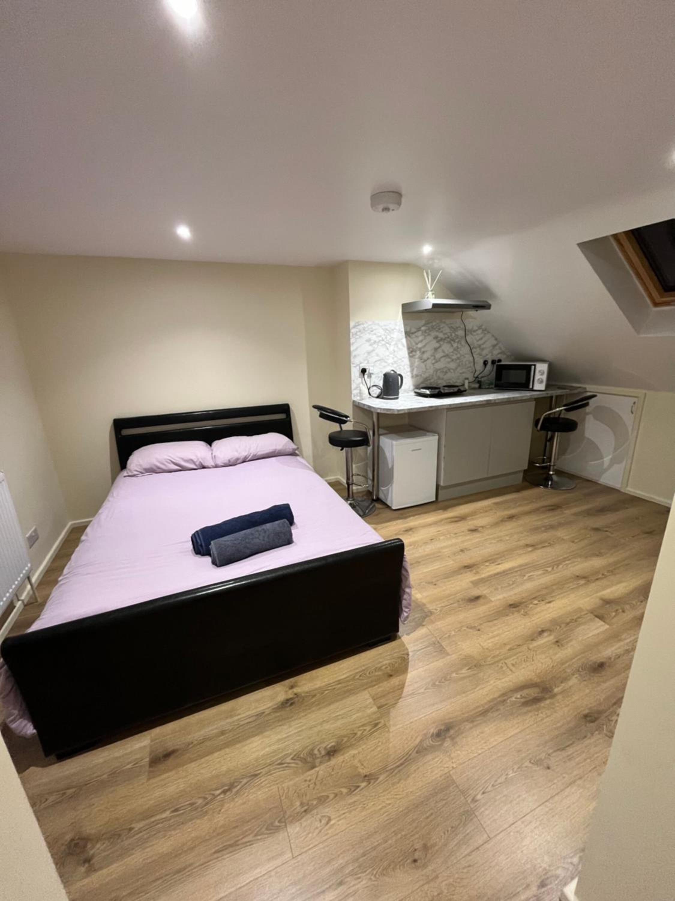 Deluxe Double Room with Shower photo 1