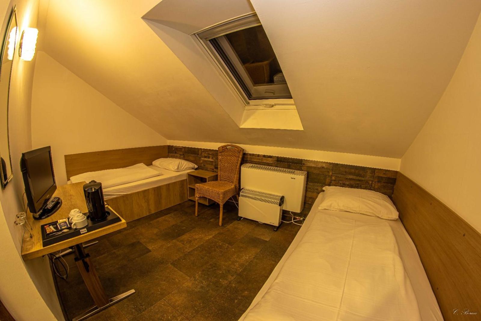 Budget Twin Room