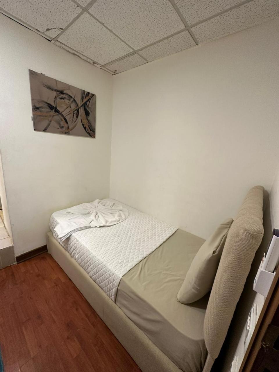 Single Room with Private Bathroom