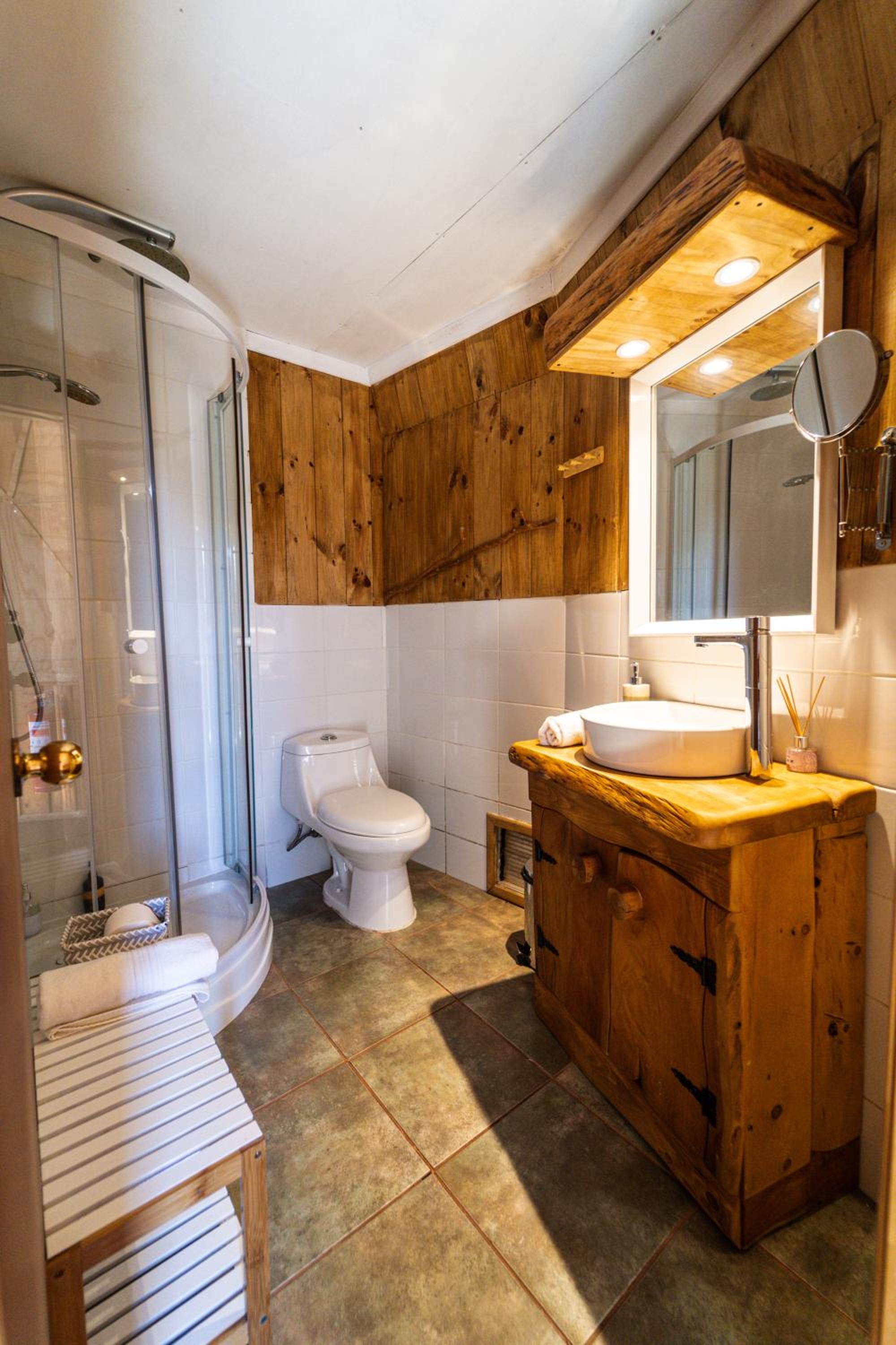 Deluxe Suite with Sea View photo 3