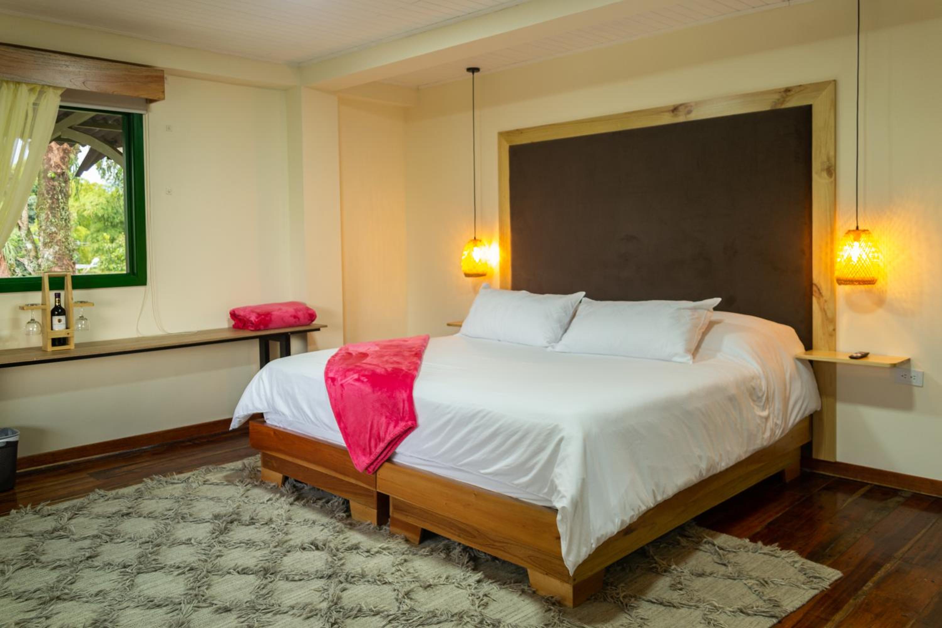 King Suite with Pool View photo 1