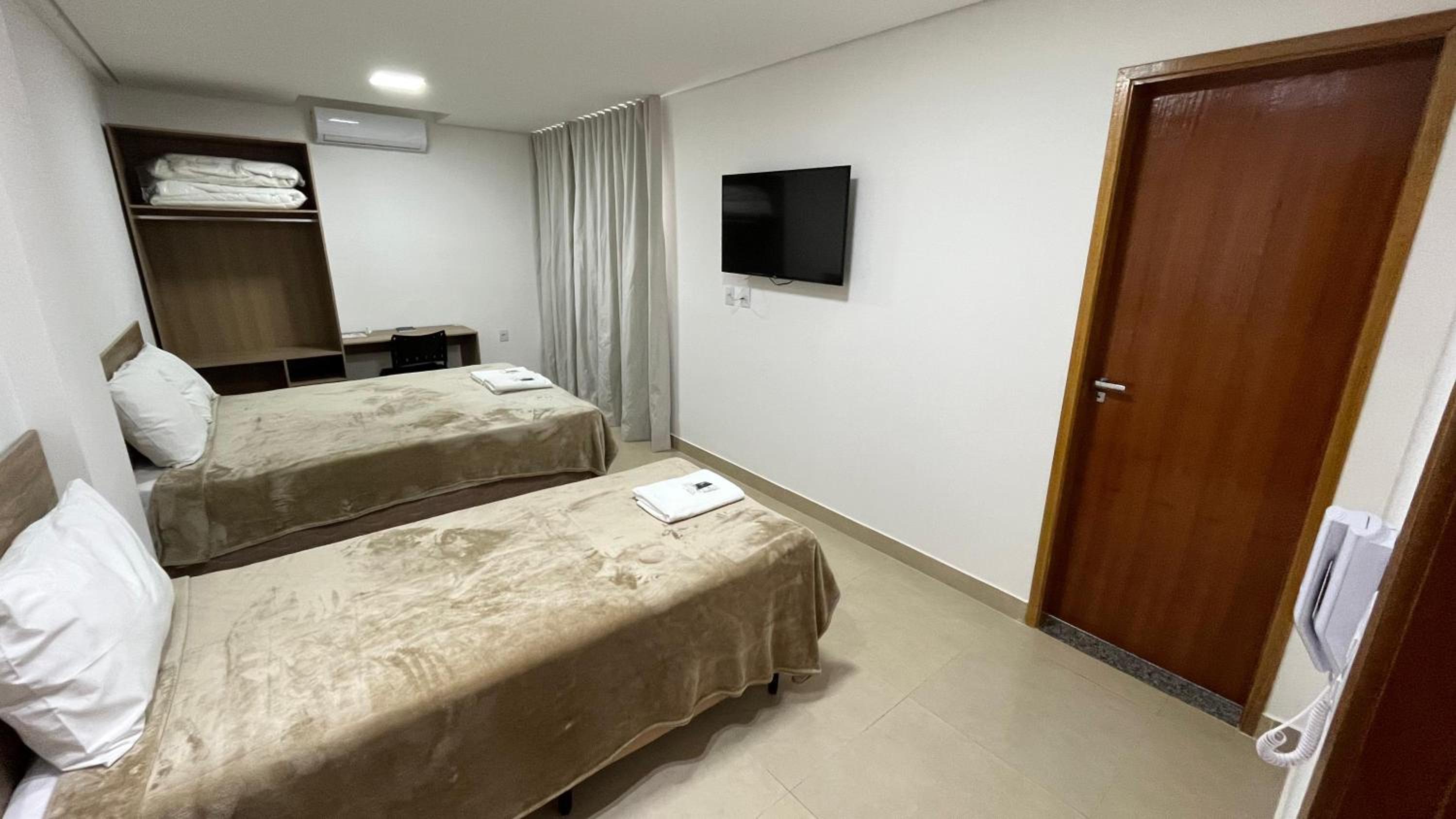 Standard Triple Room photo 3