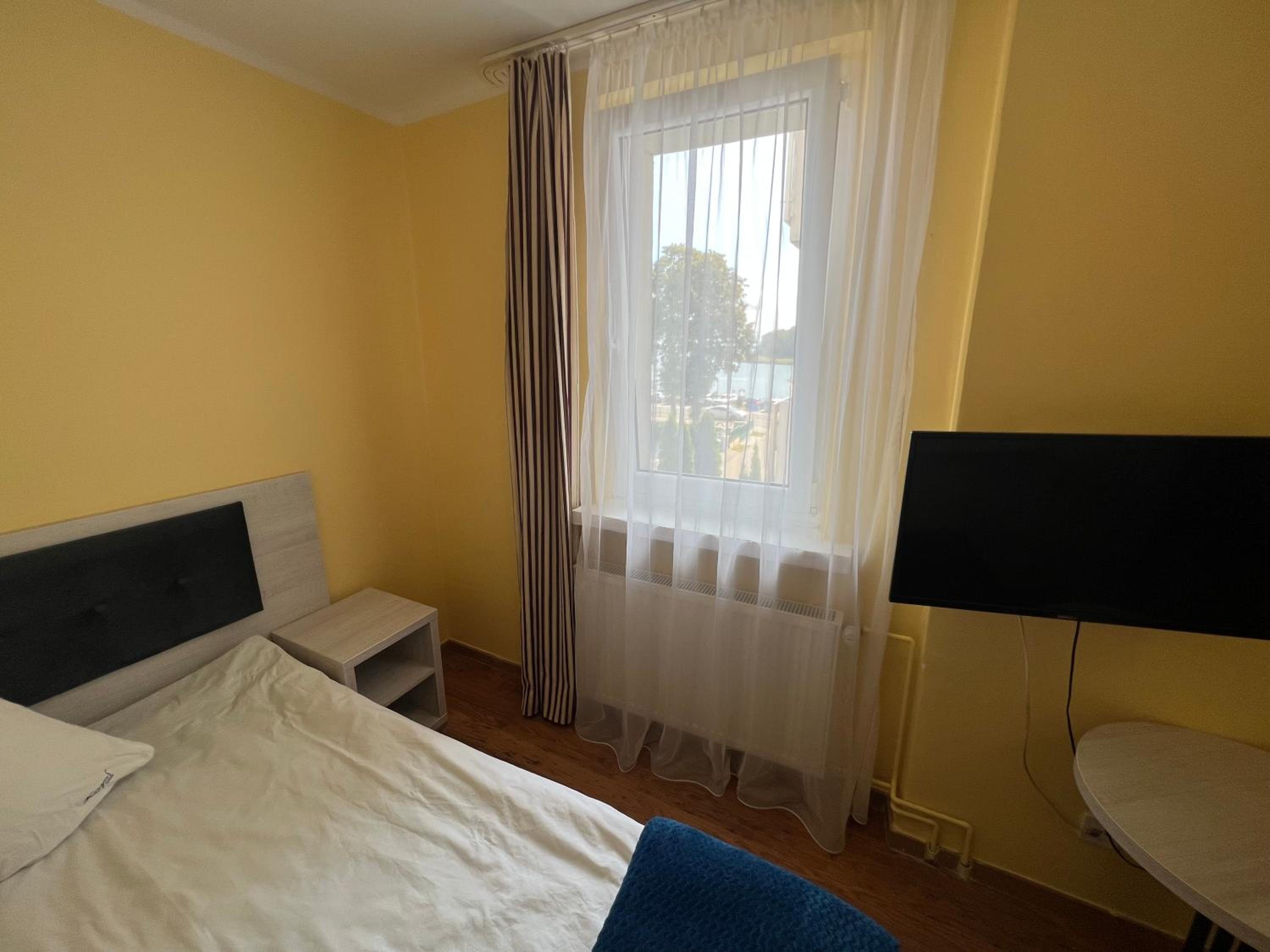 Economy Double Room photo 1