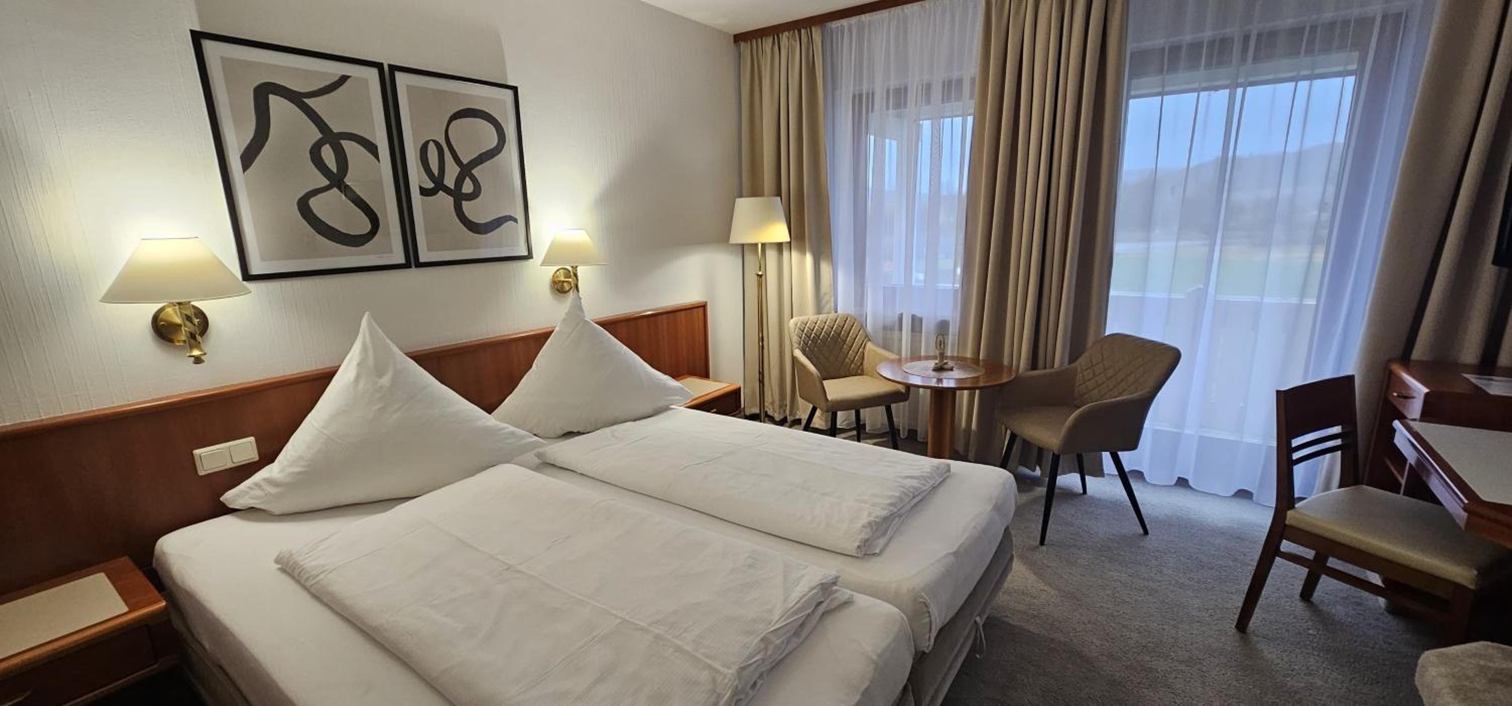 Double Room - Photo 3