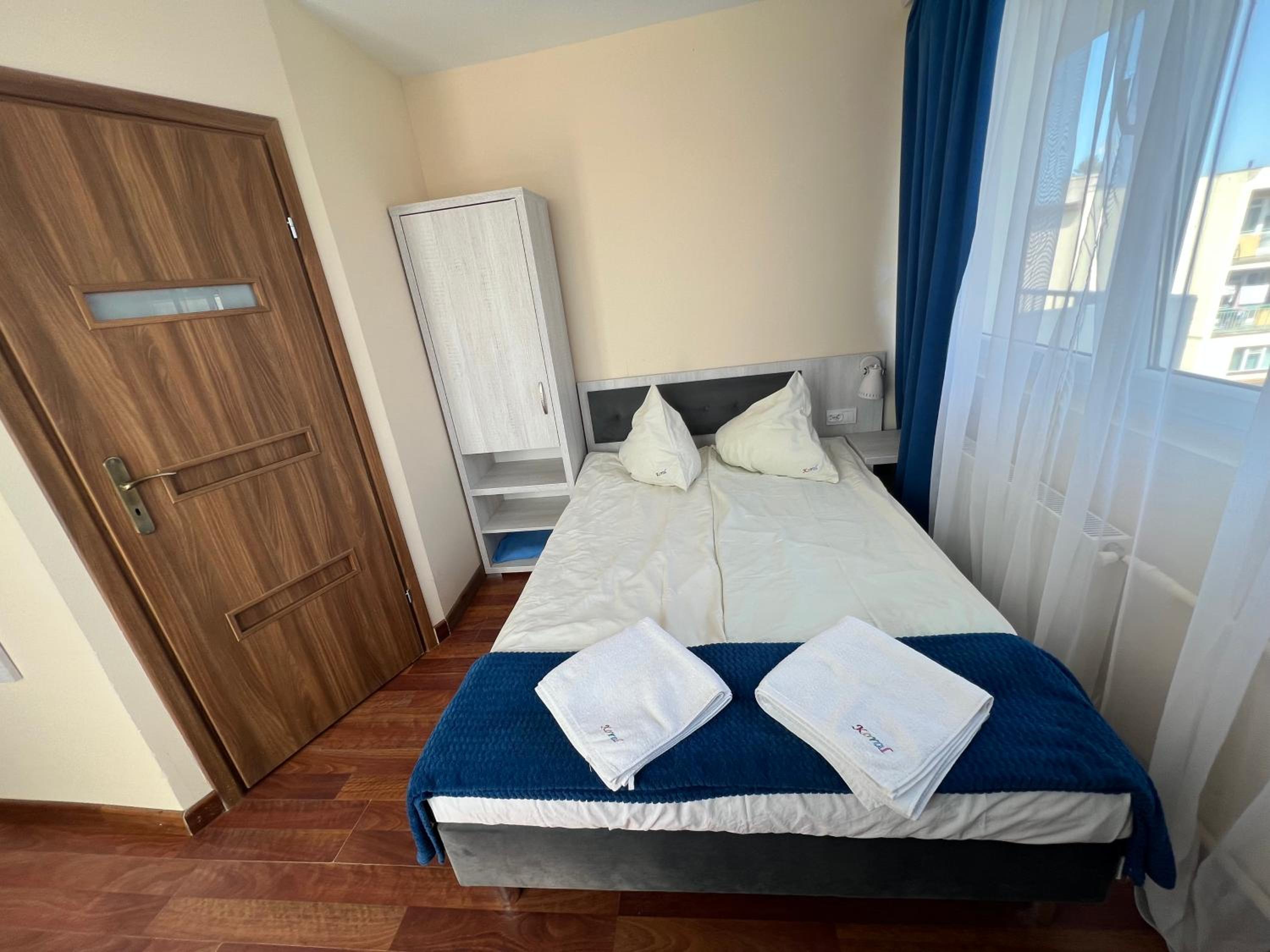 Double Room with Balcony photo 2