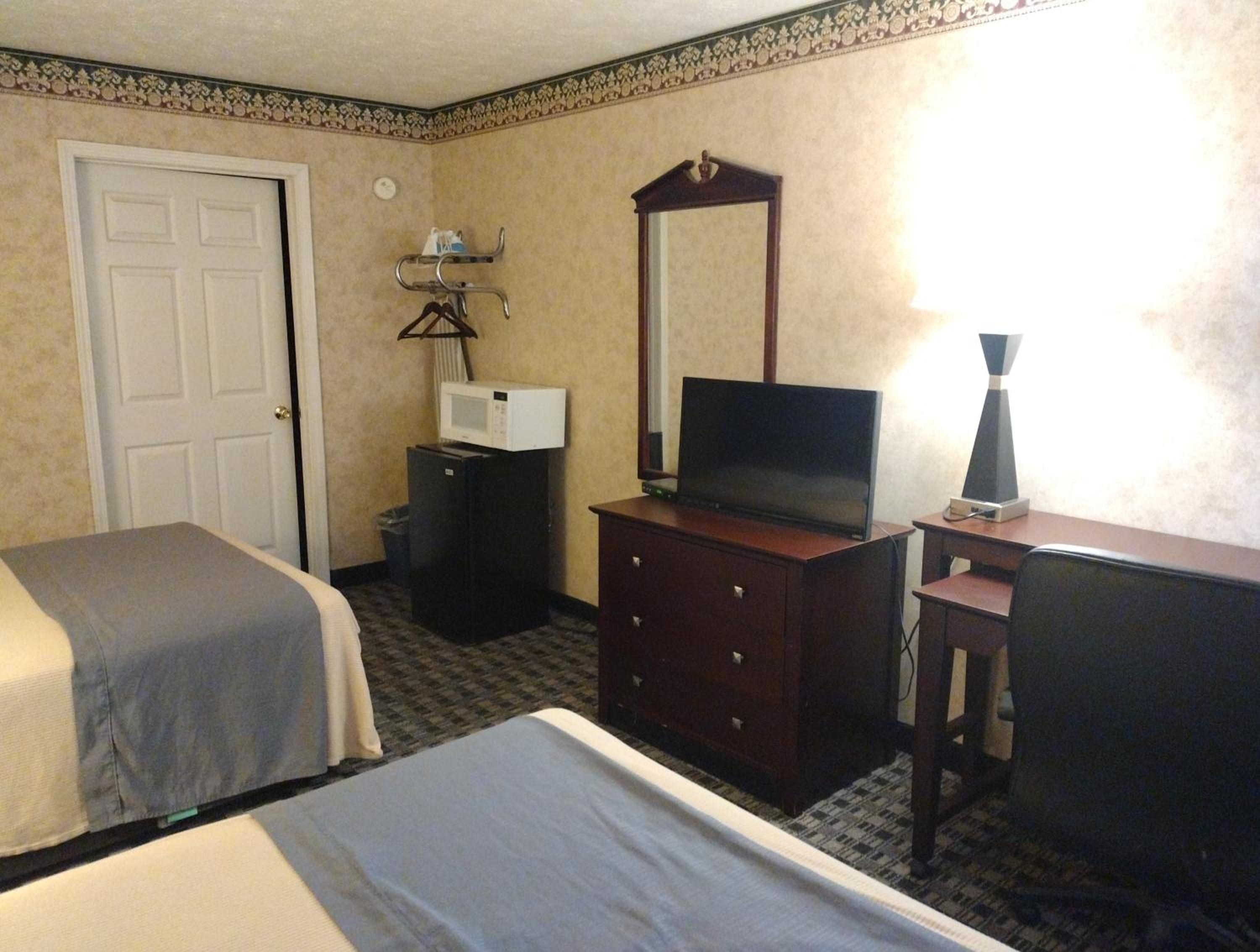 Double Room - Photo 2