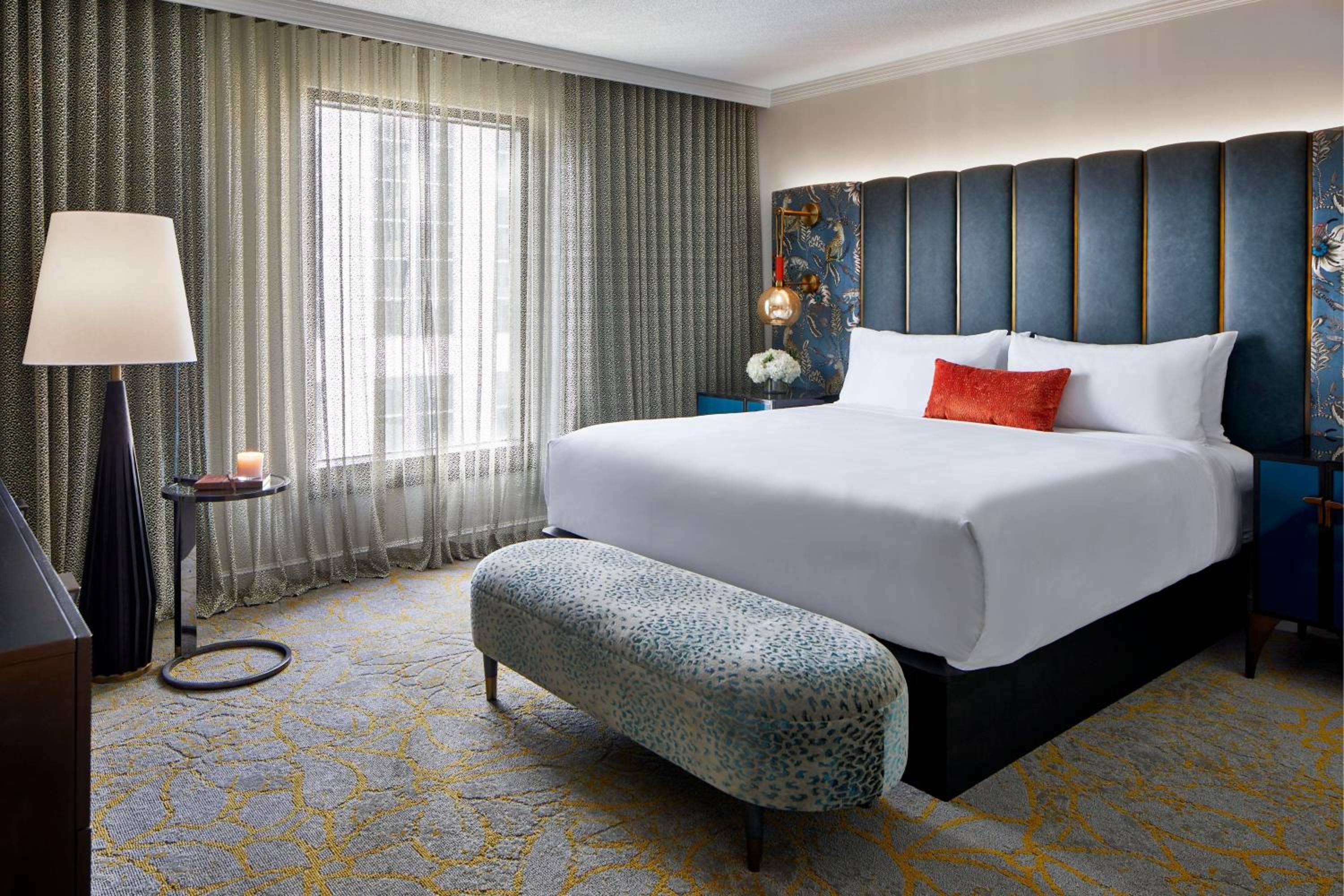 King Suite with Sofa Bed and Spa Bath