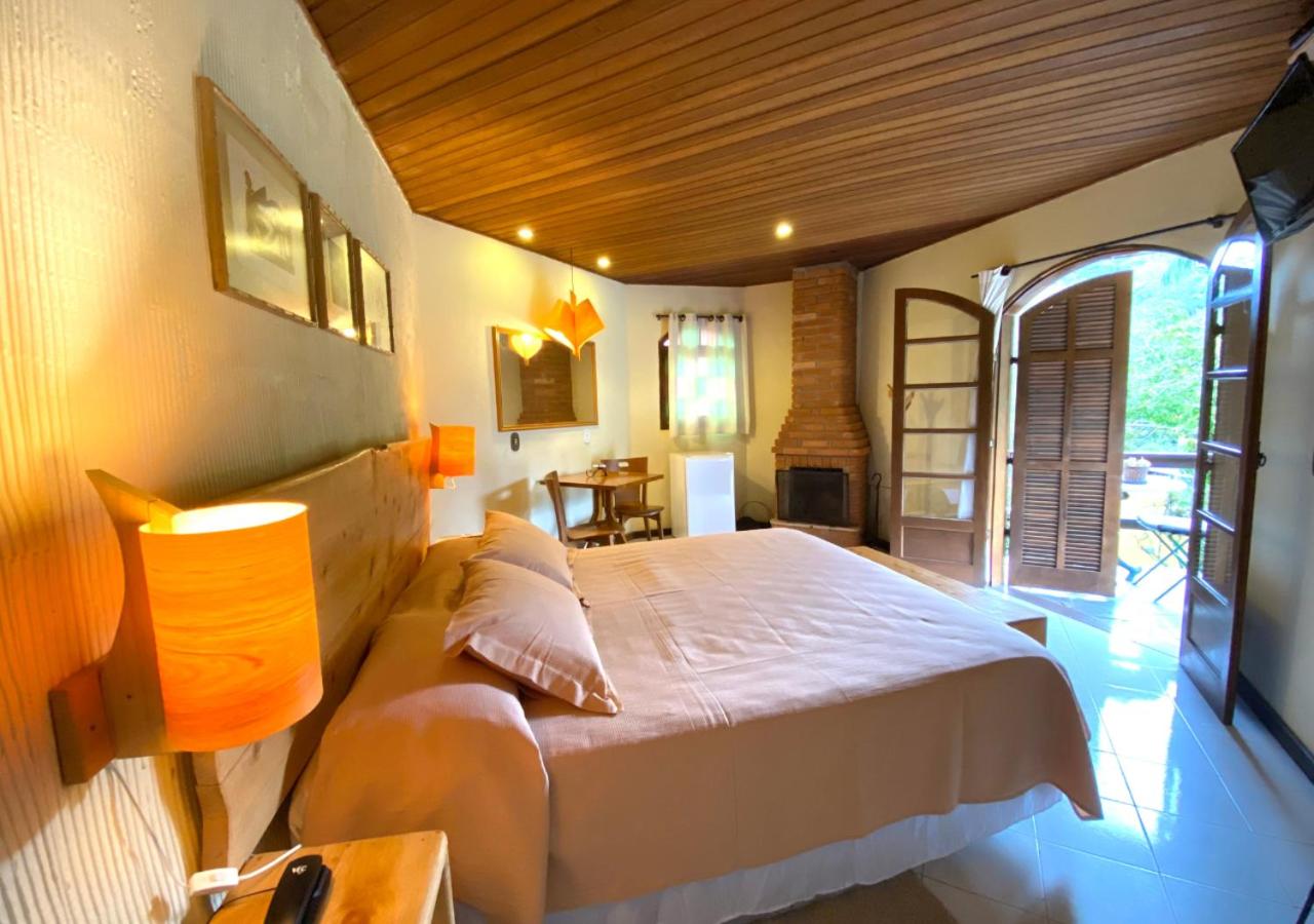 Deluxe Double Room with Bath, photo 7