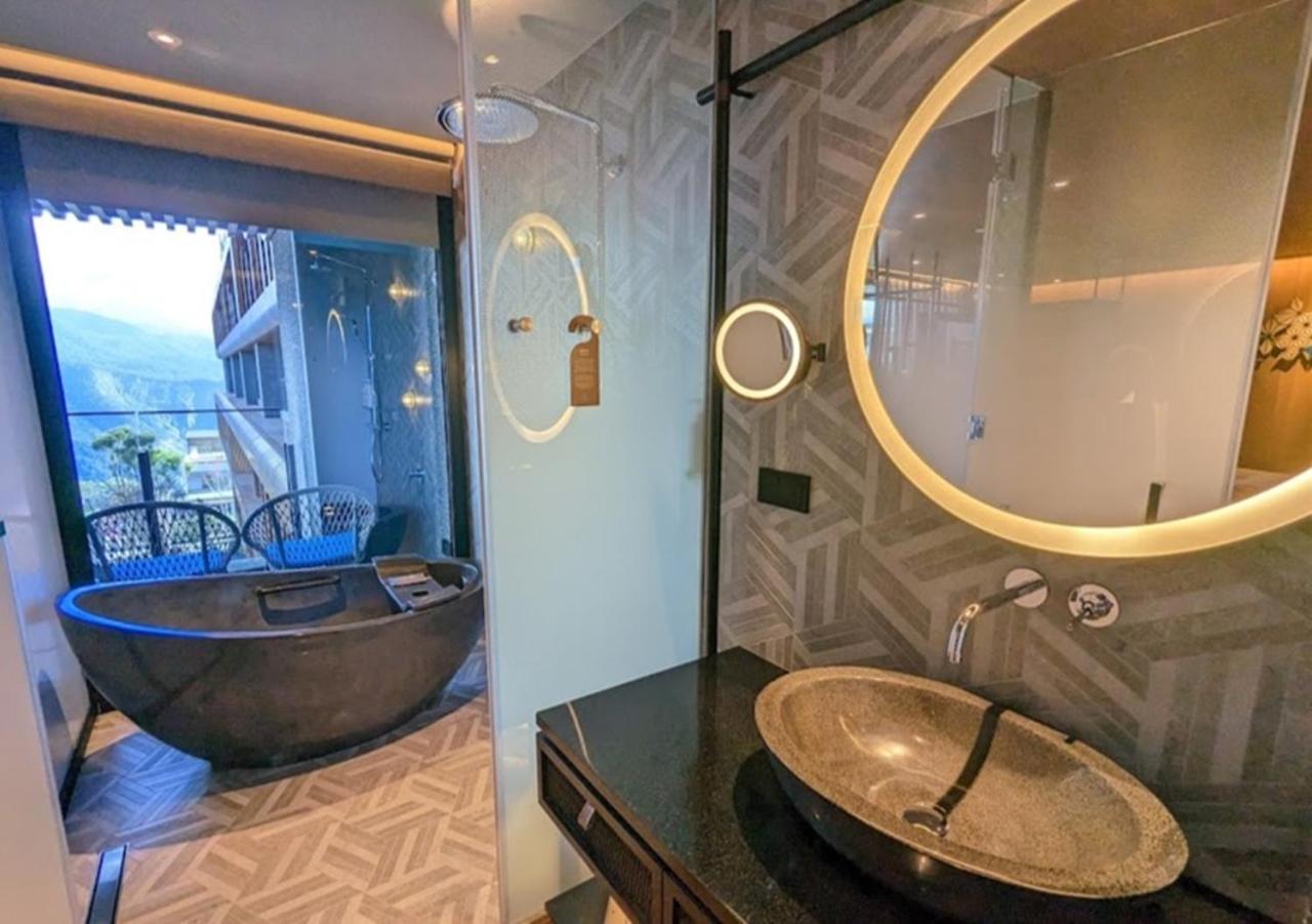 Double Suite with Two Double Beds - Non-Smoking - Photo 12