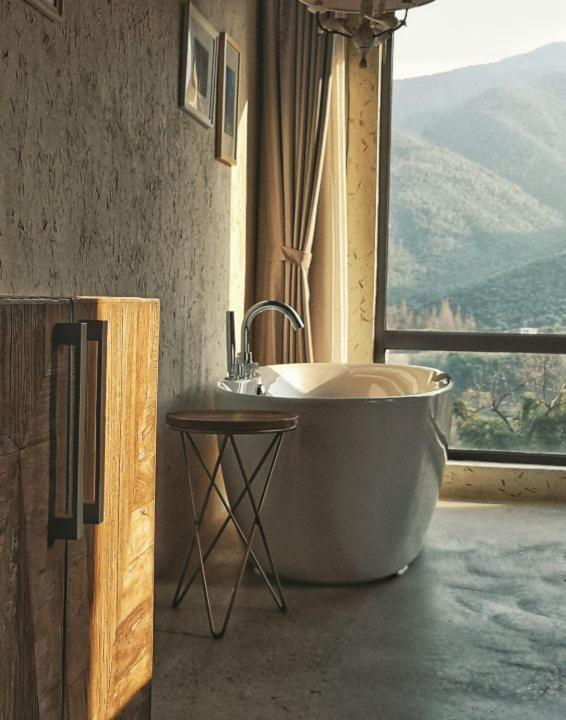Twin Room With Mountain View   photo 2
