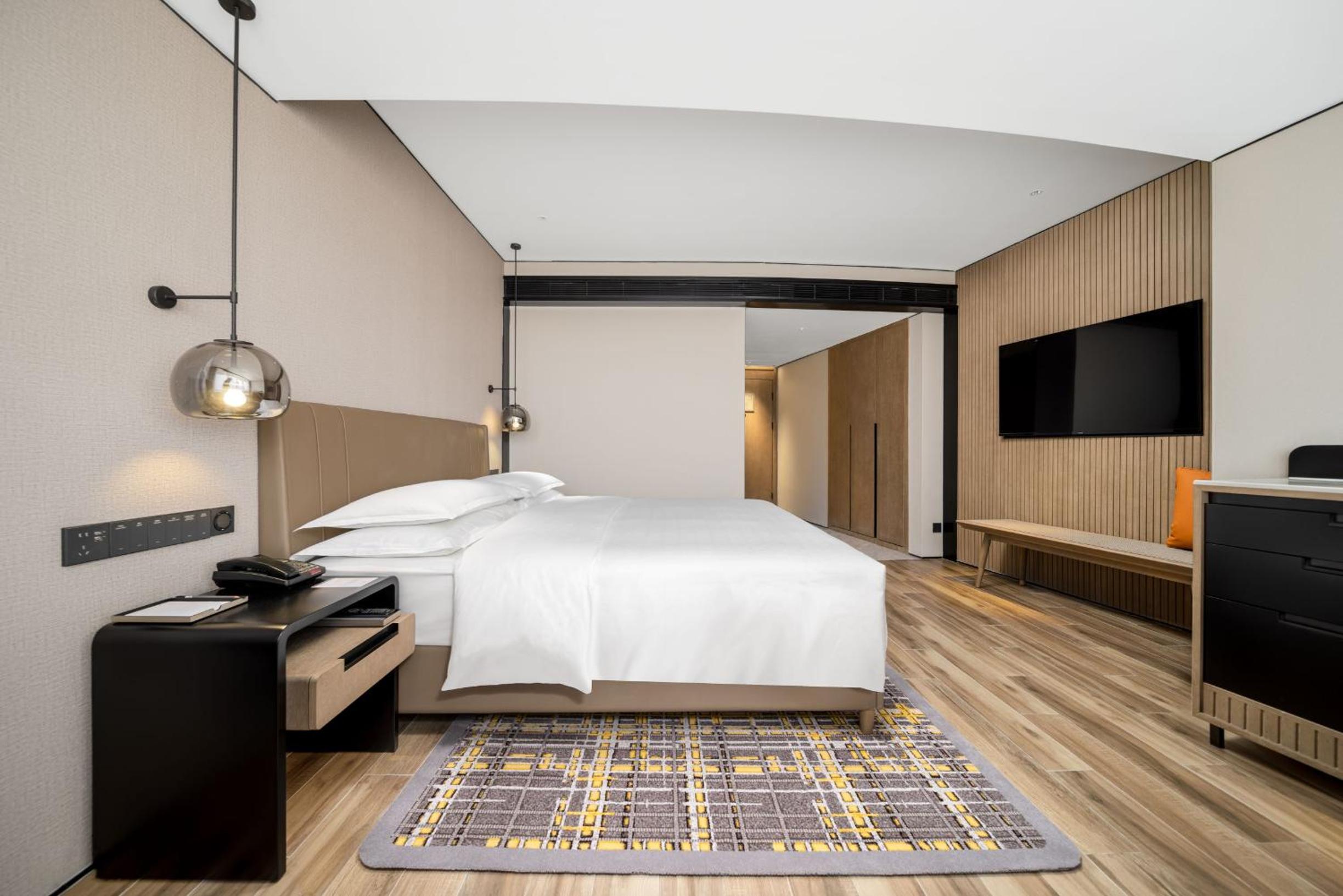 Executive King Bed Room - Photo 1