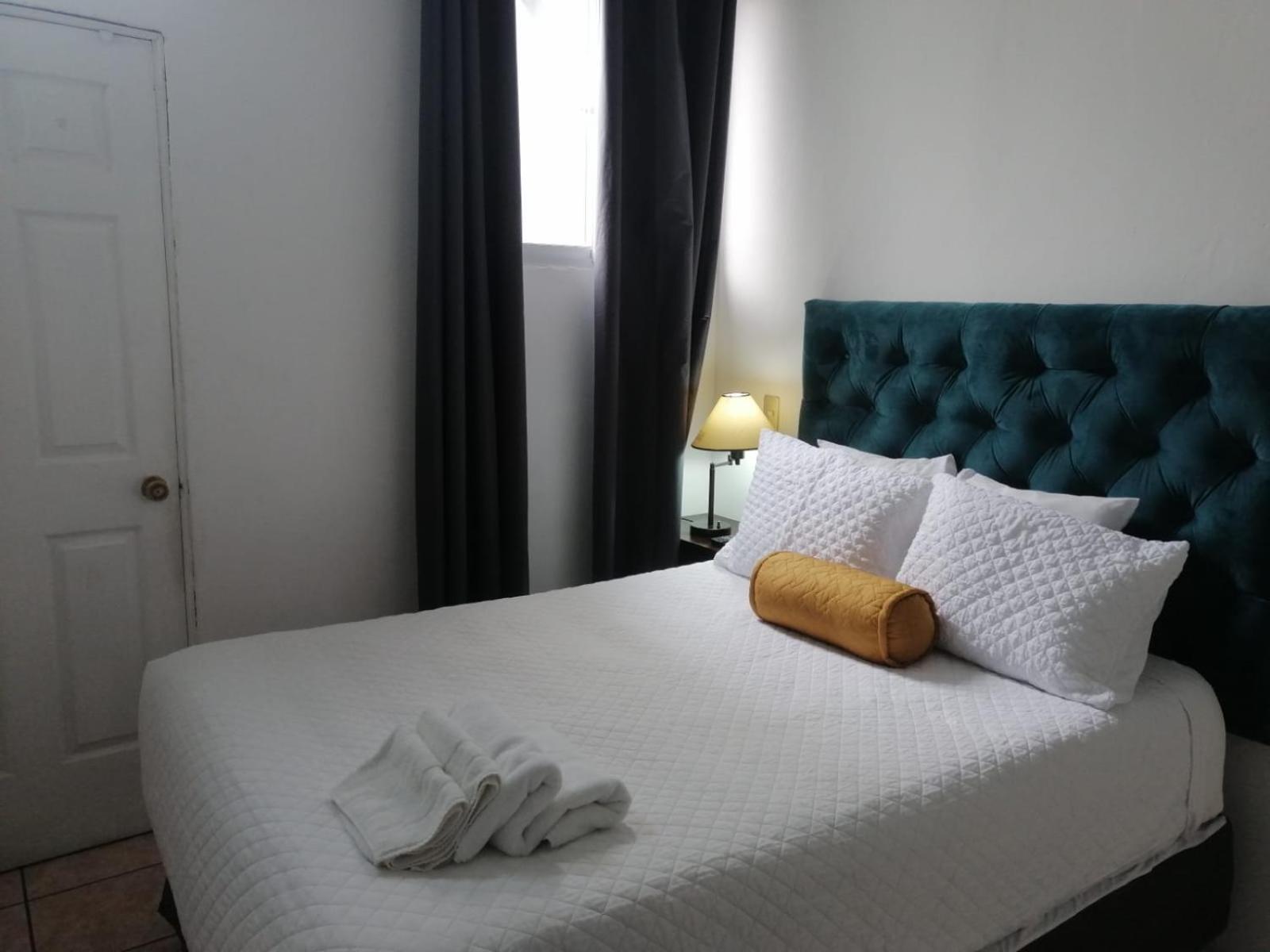 Double Room with Private Bathroom photo 1