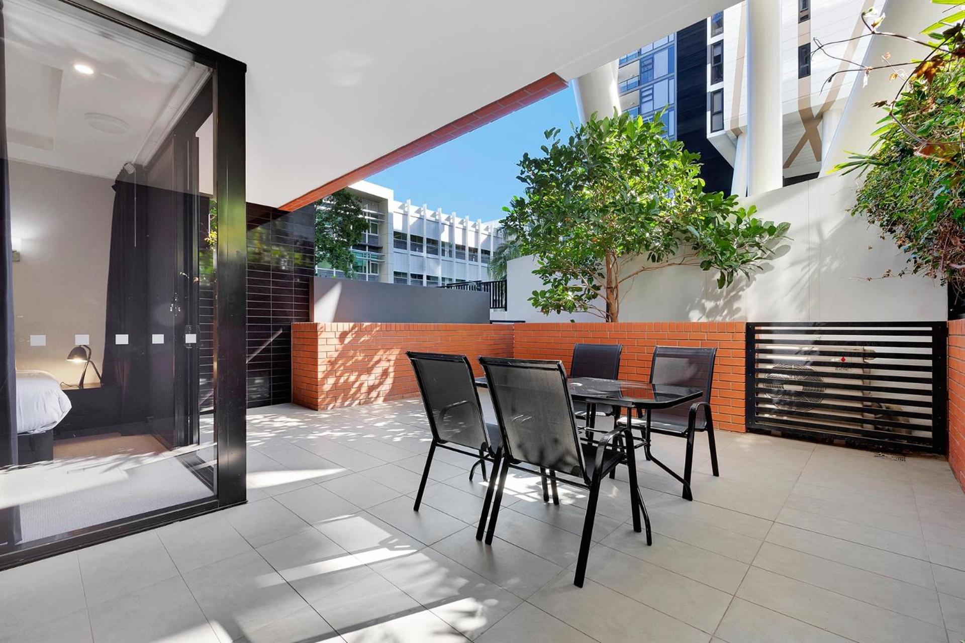 One Bedroom Ground Floor Terrace Apartment thumbnail 6