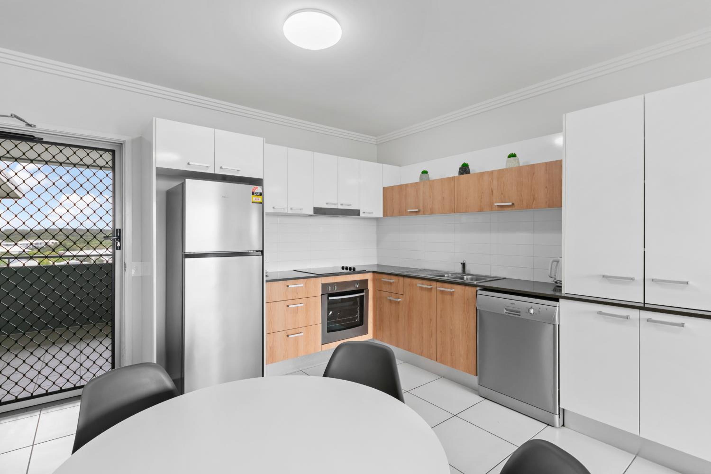 Deluxe Apartment photo 2