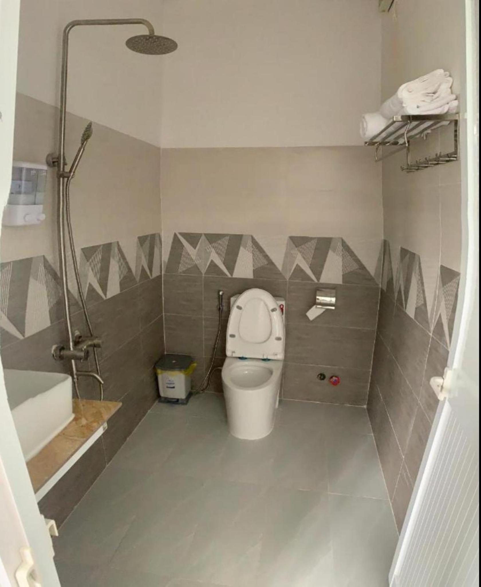 Quadruple Room with Mountain View photo 2