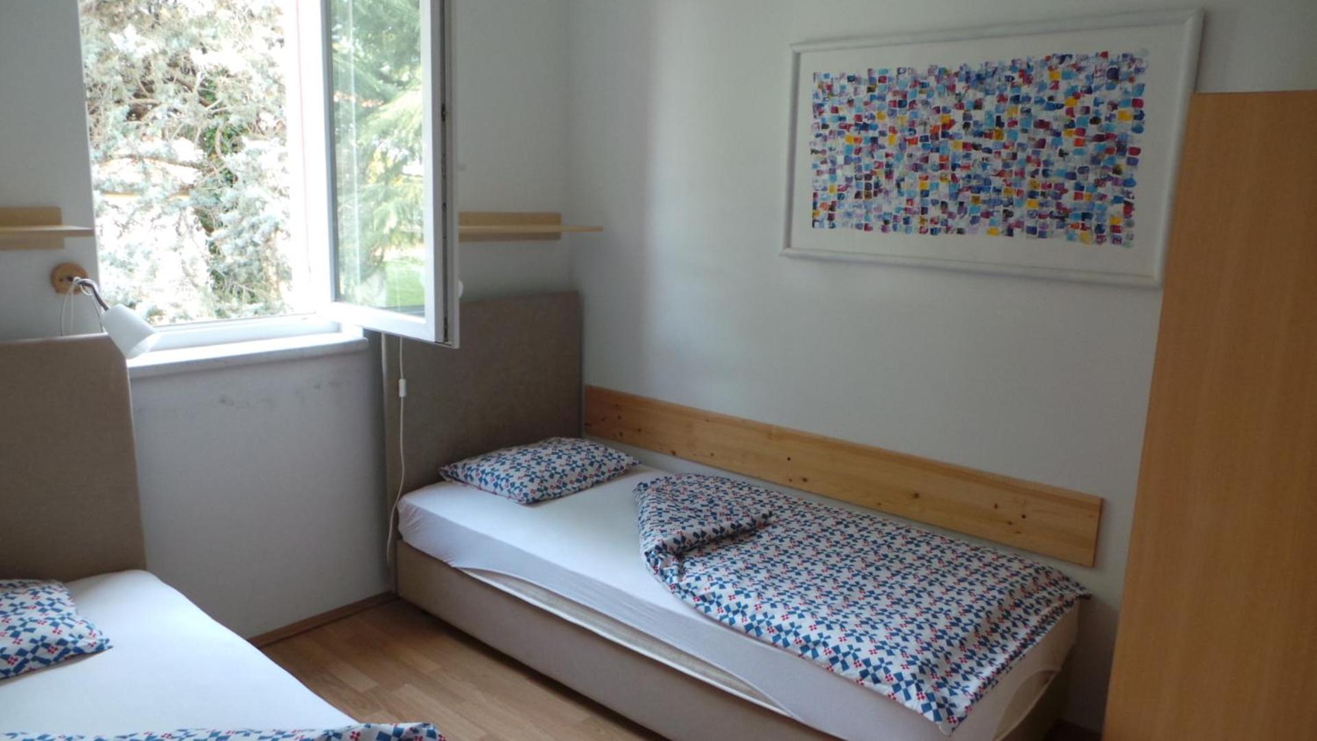 Two-Bedroom Apartment with Terrace with Sea View - Photo 8