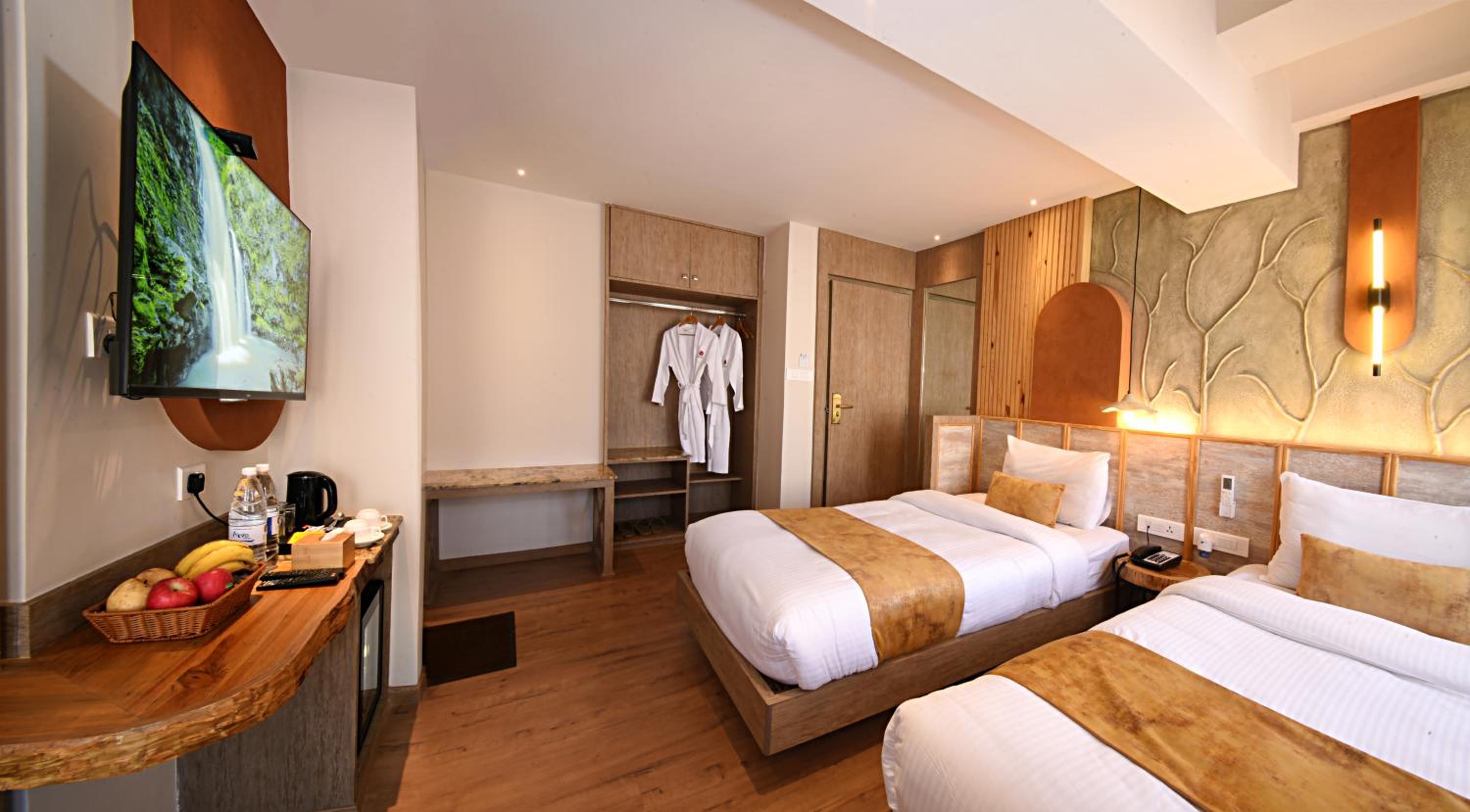 Superior Twin Room - Photo 10