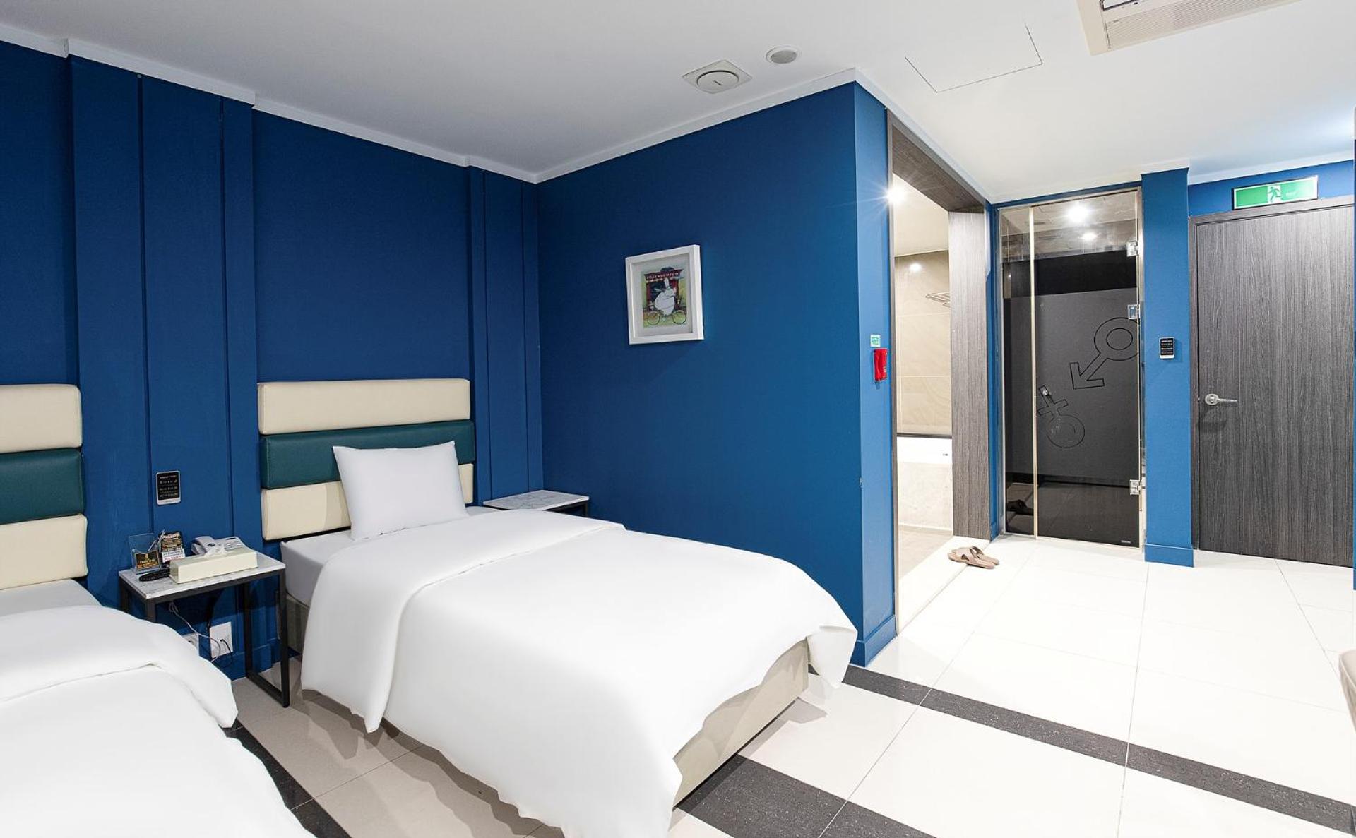 Deluxe Twin Room - Photo 3
