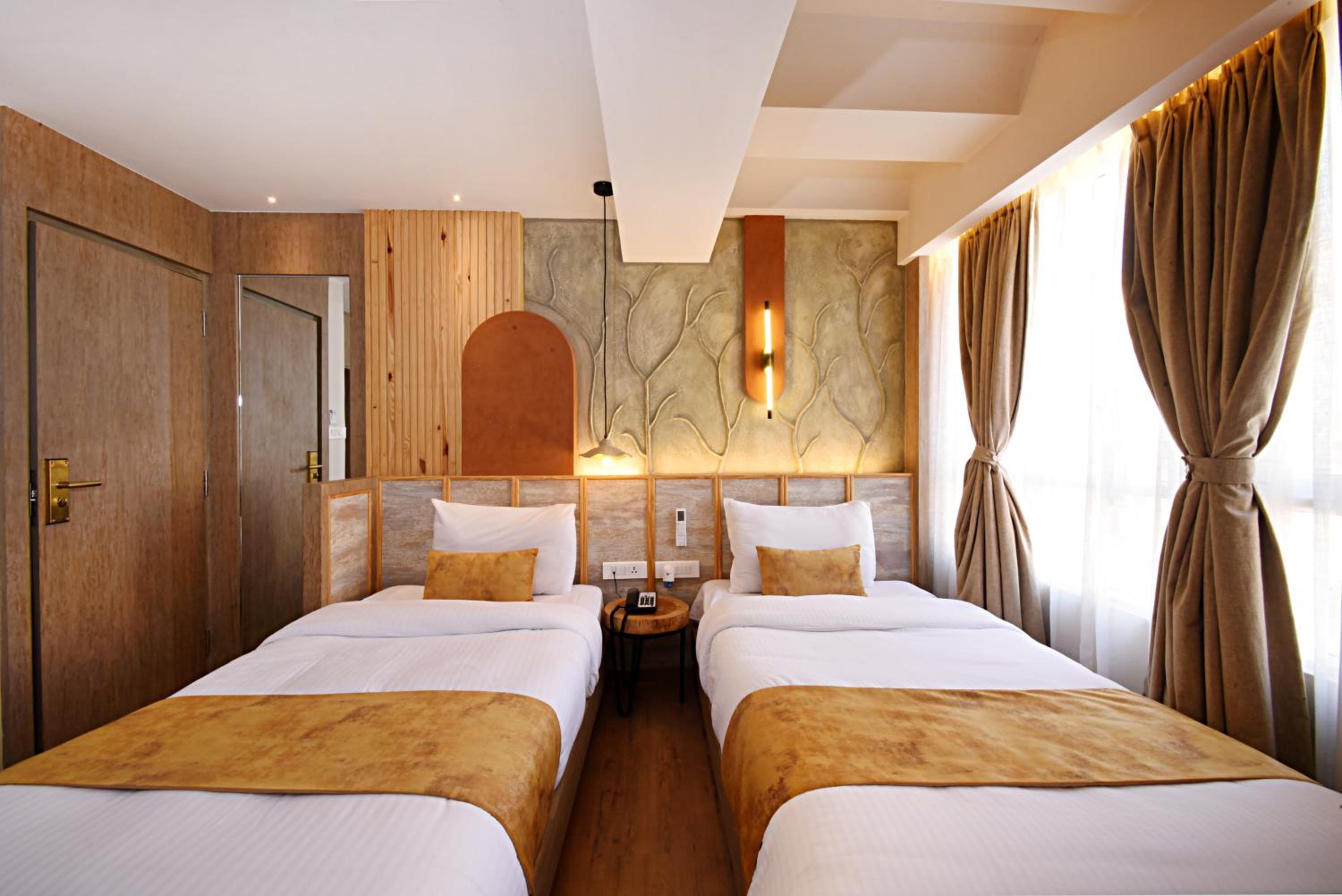 Superior Twin Room - Photo 3