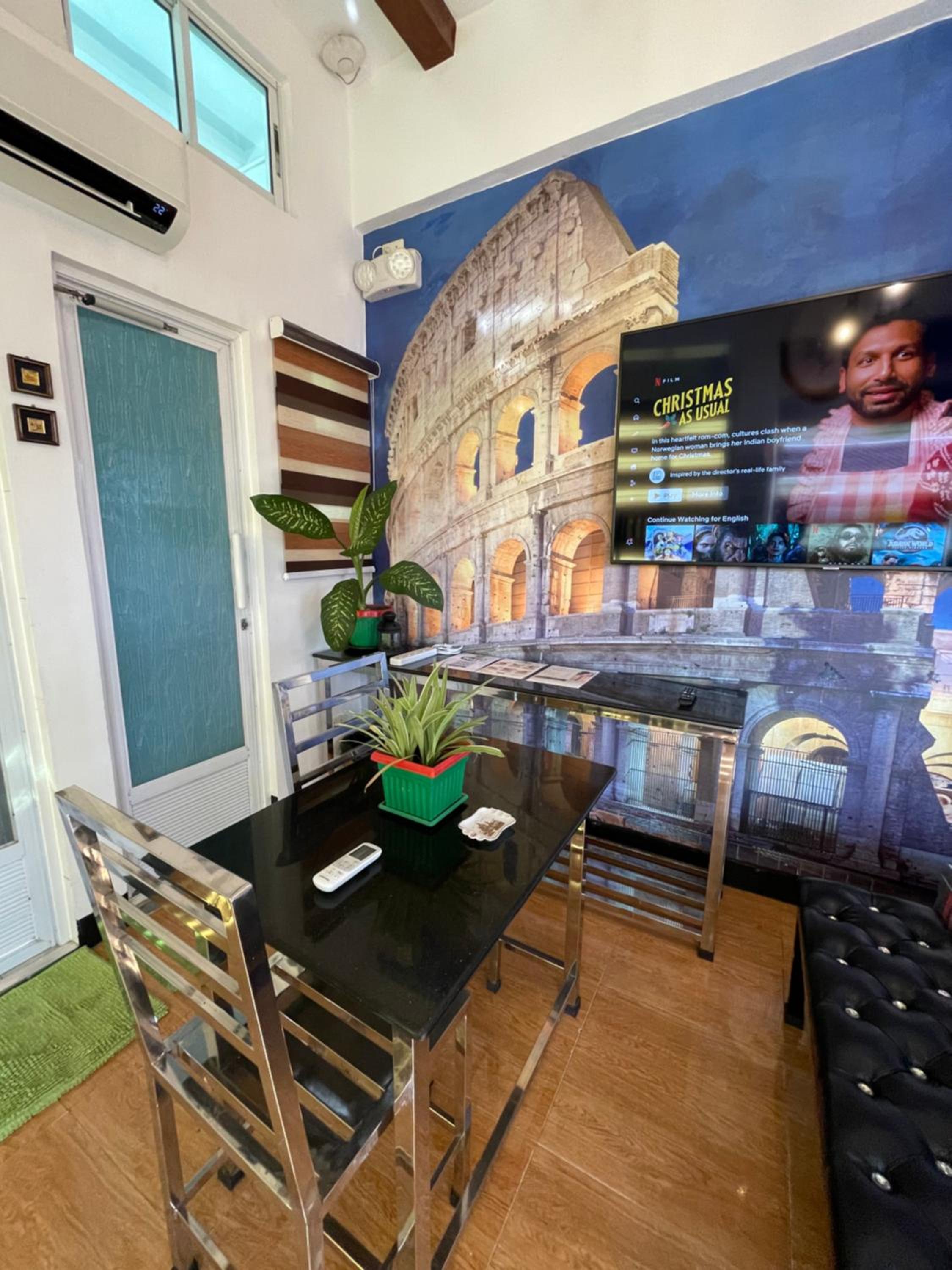 Family Room with Terrace - Photo 8