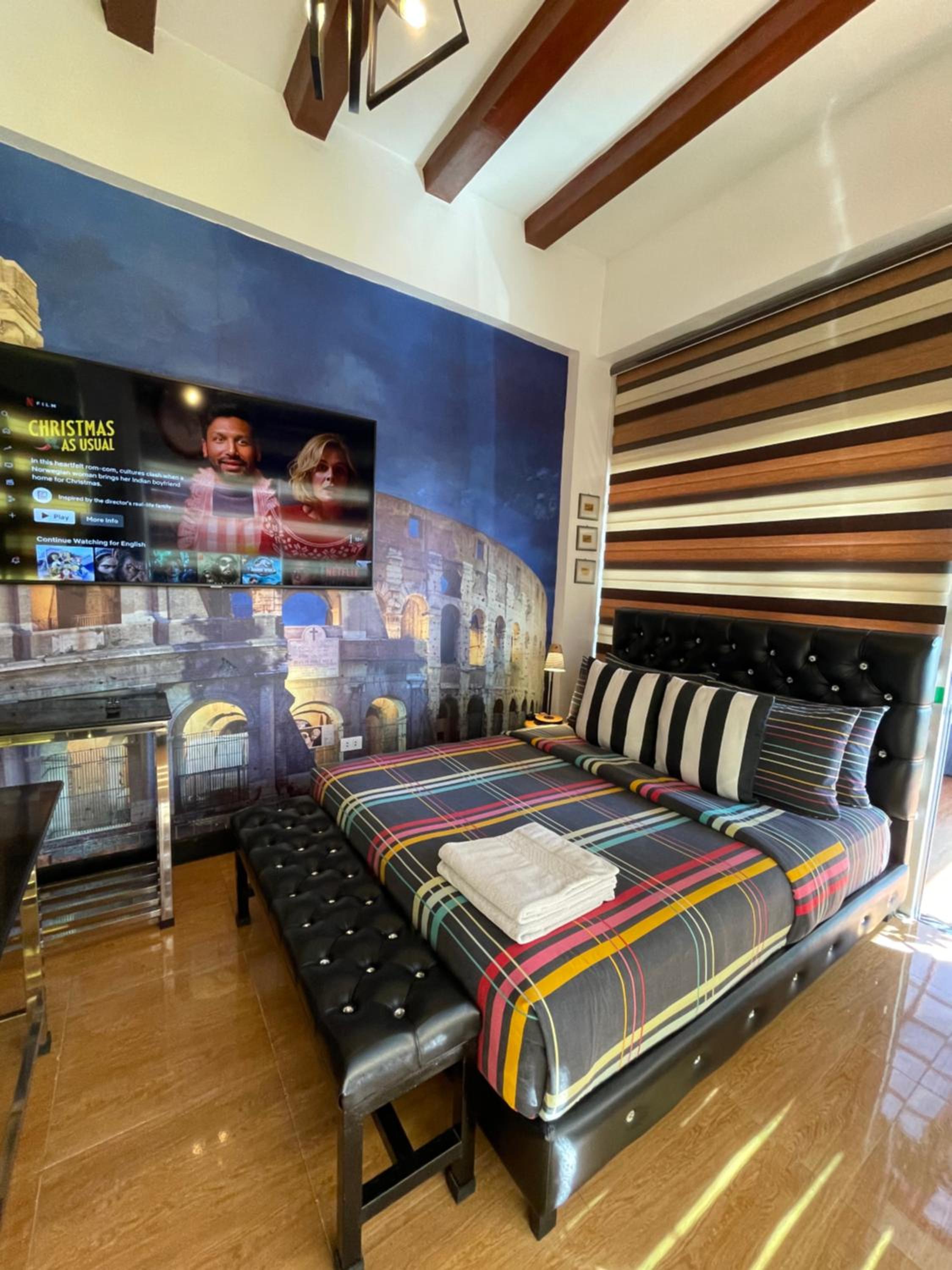 Family Room with Terrace - Photo 3