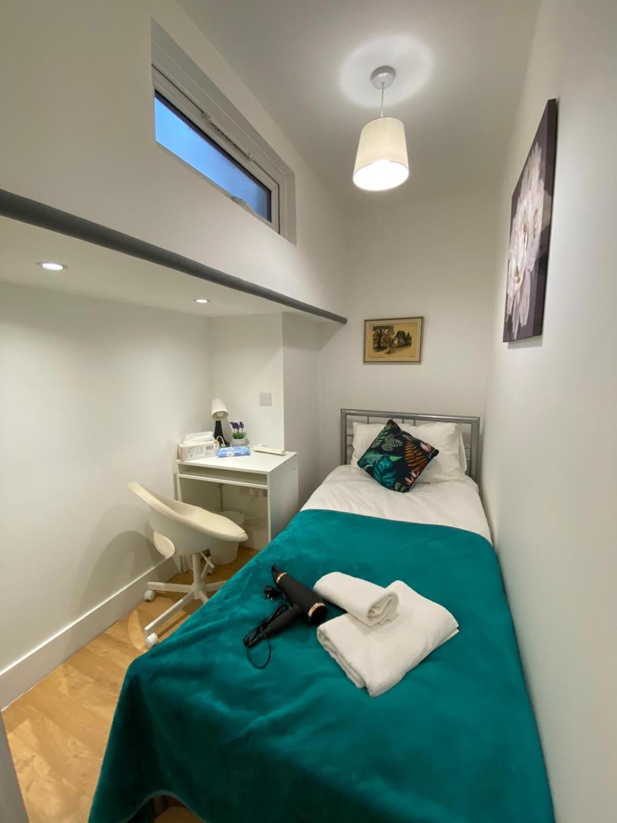 Single Room photo 1