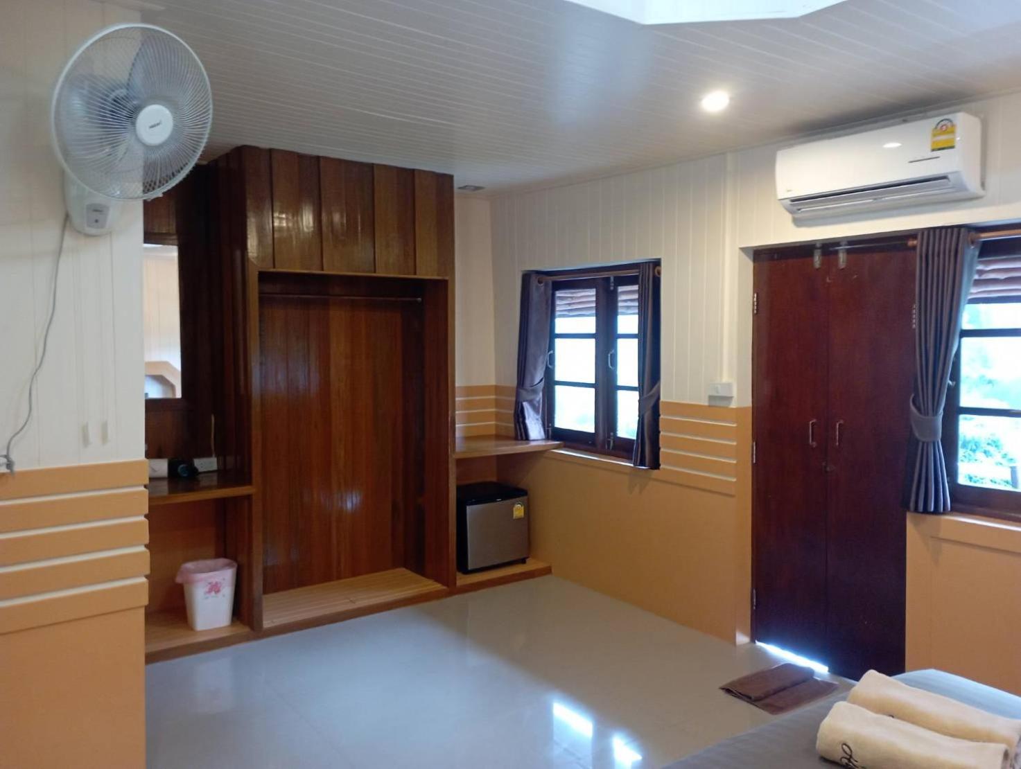Double Room with Mountain View - Photo 35