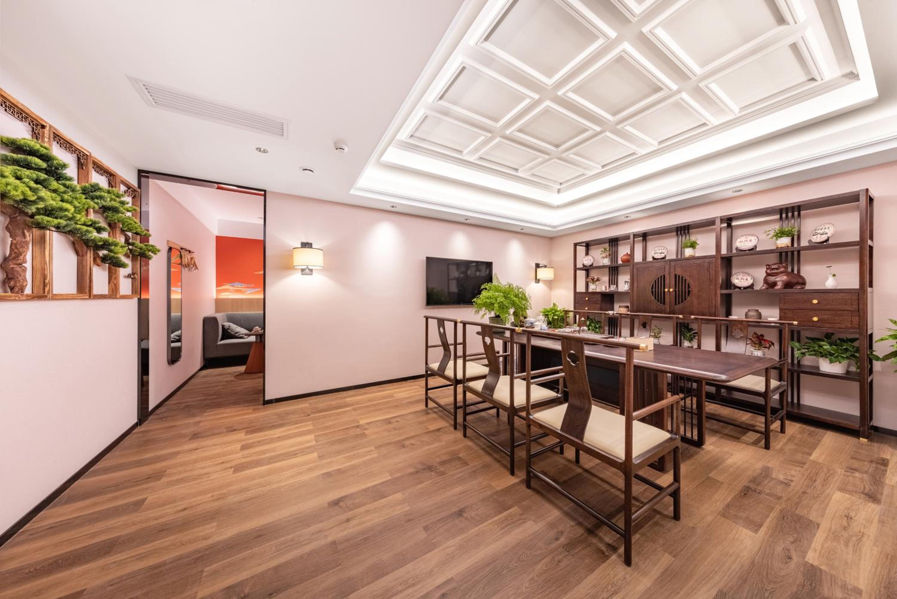 Executive Suite