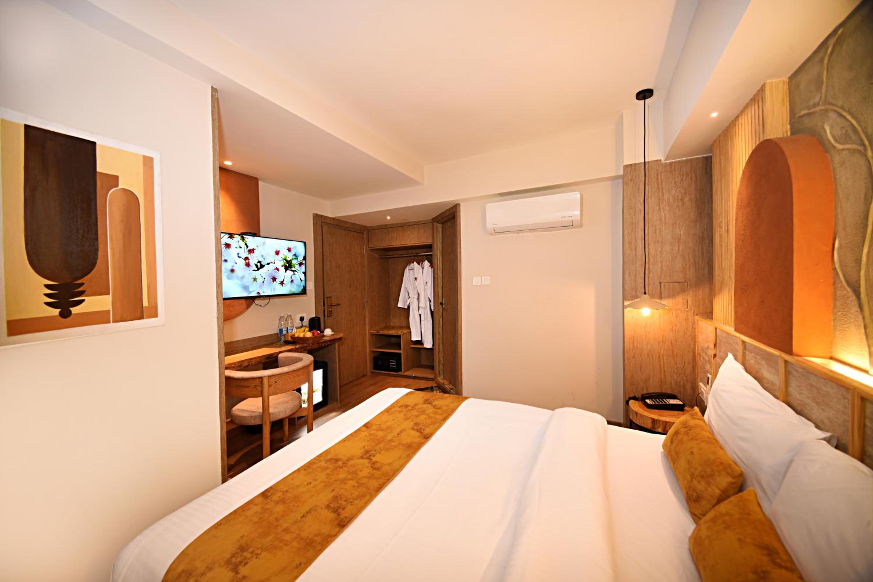 Superior Double Room - Photo 3