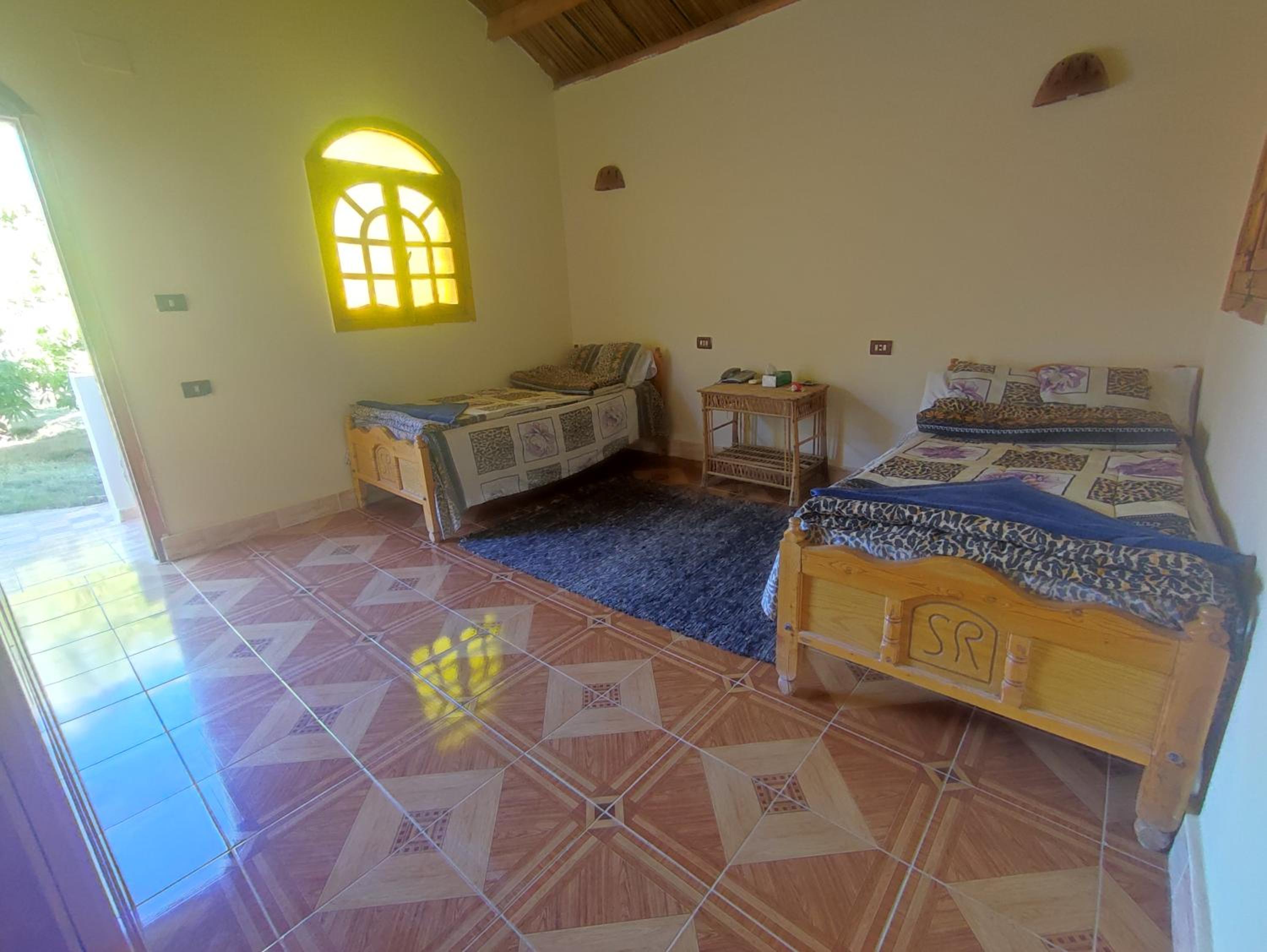 Double Room With Pool View photo 2