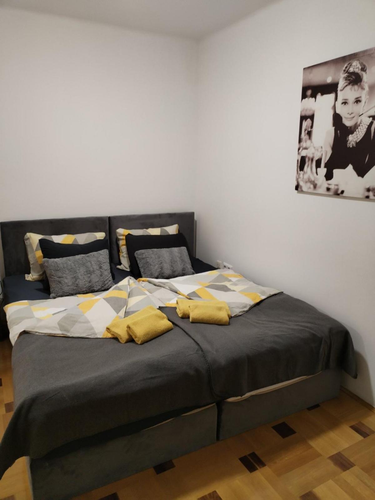 King Room With Balcony