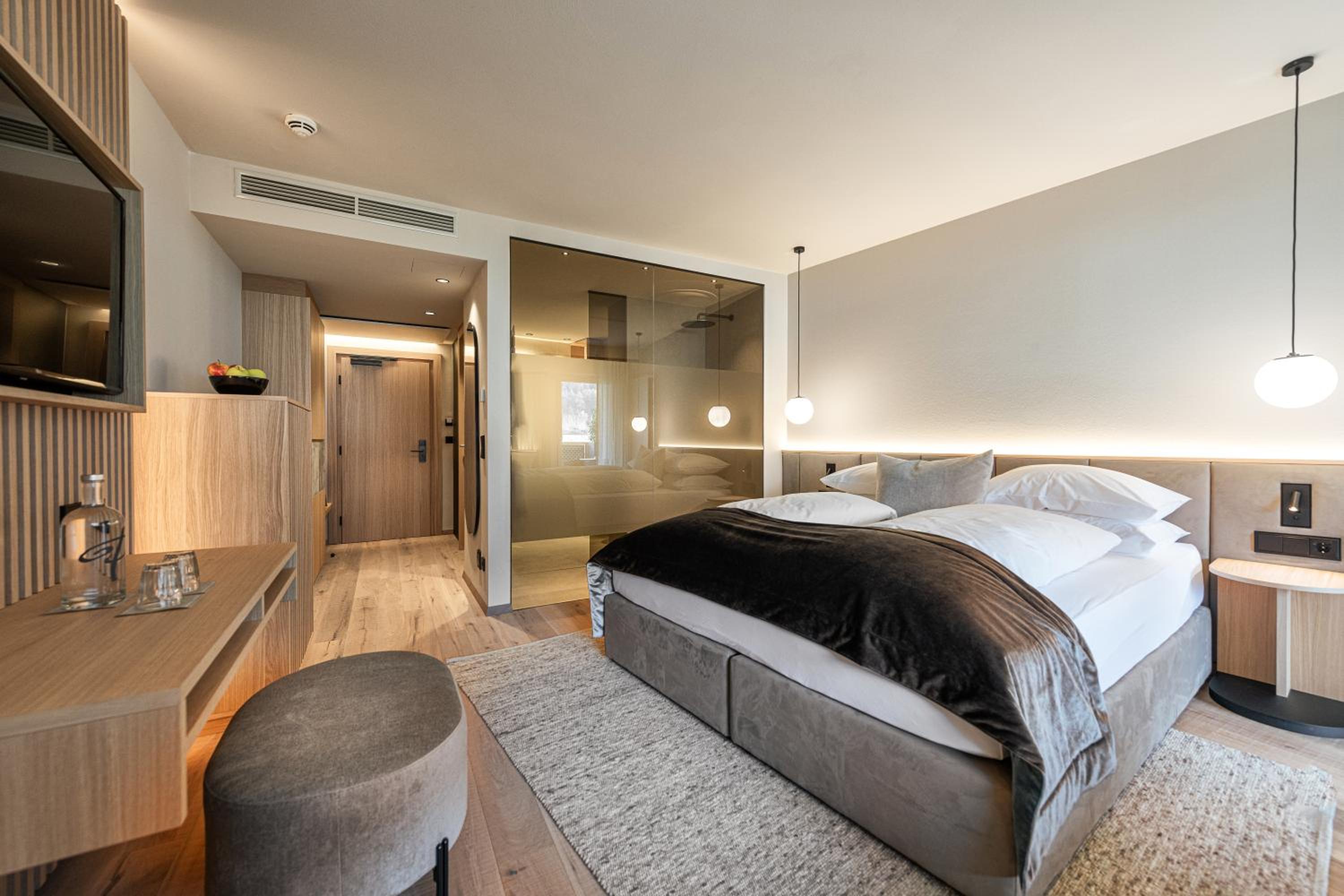 Deluxe Double Room - Photo 1