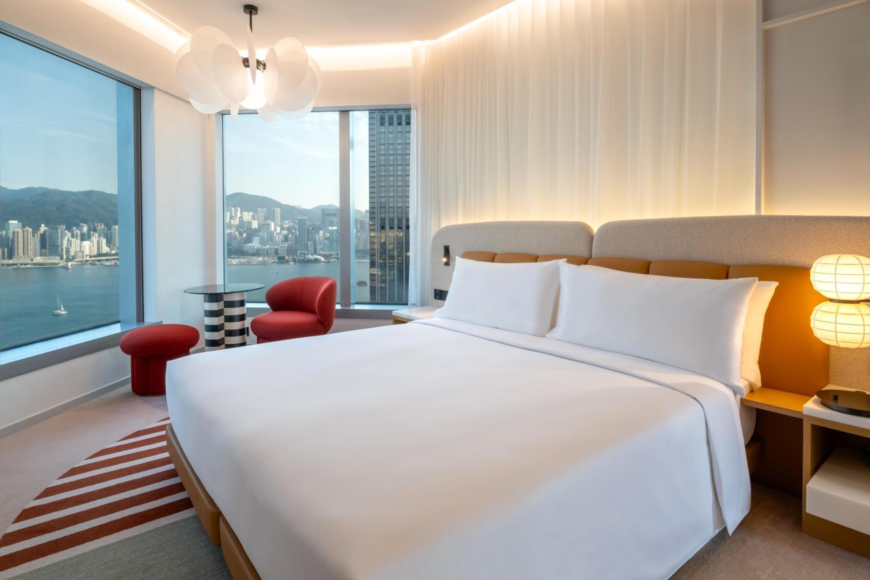 Harbour Deluxe King Room