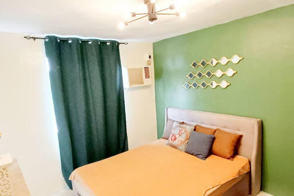 Two-Bedroom House photo 2