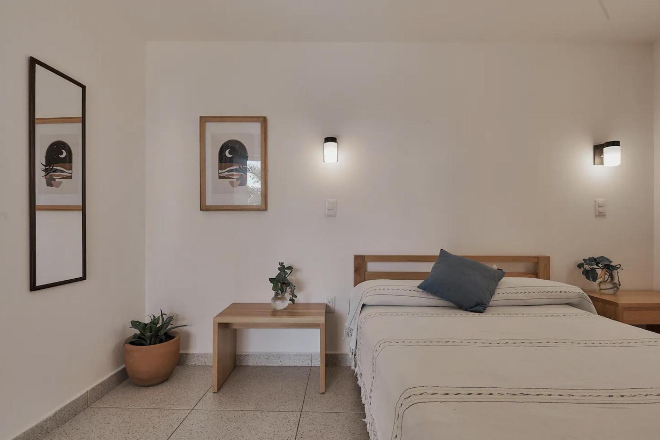 Double Room with Private Bathroom photo 3