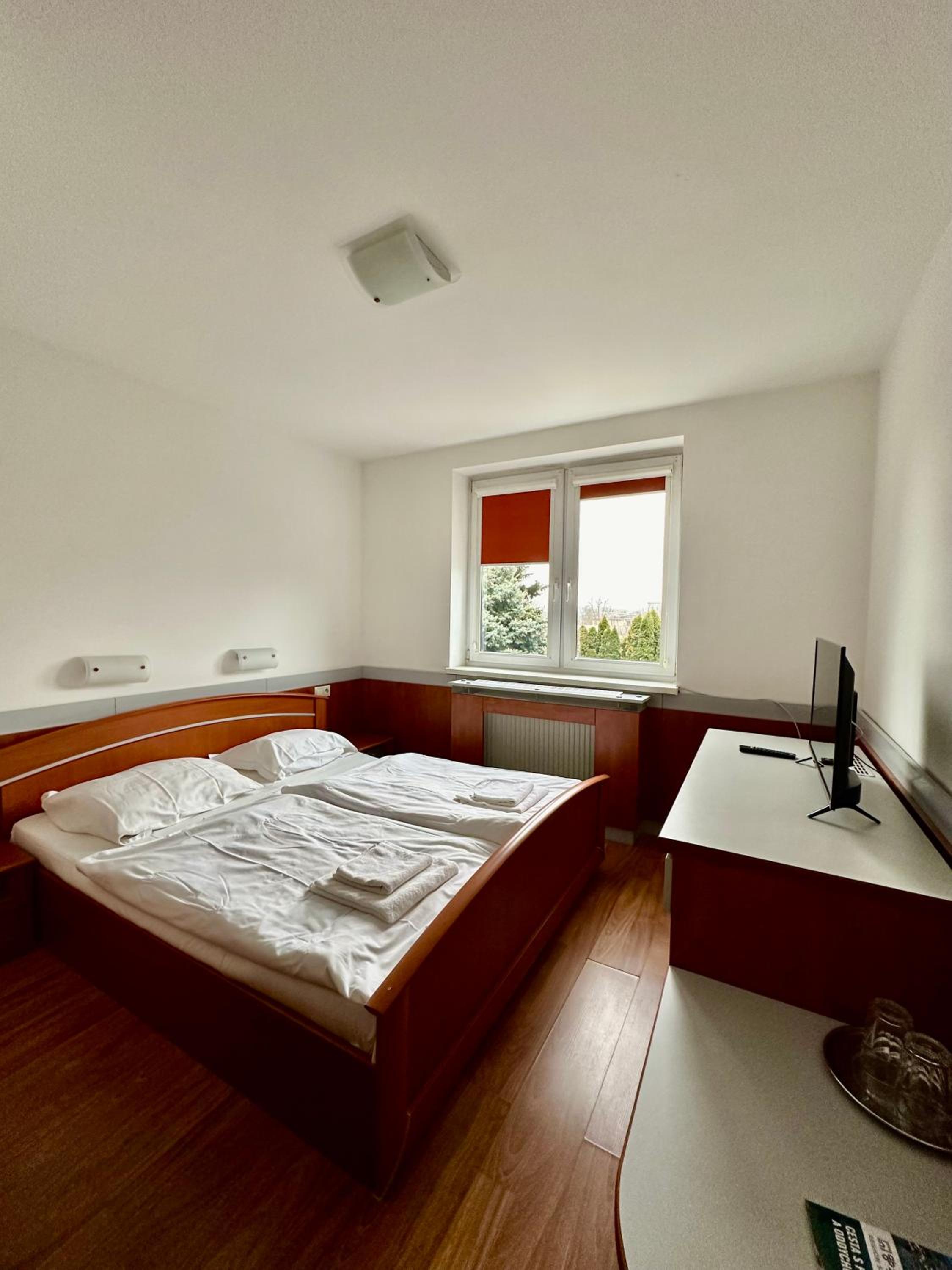 Economy Double Room photo 1