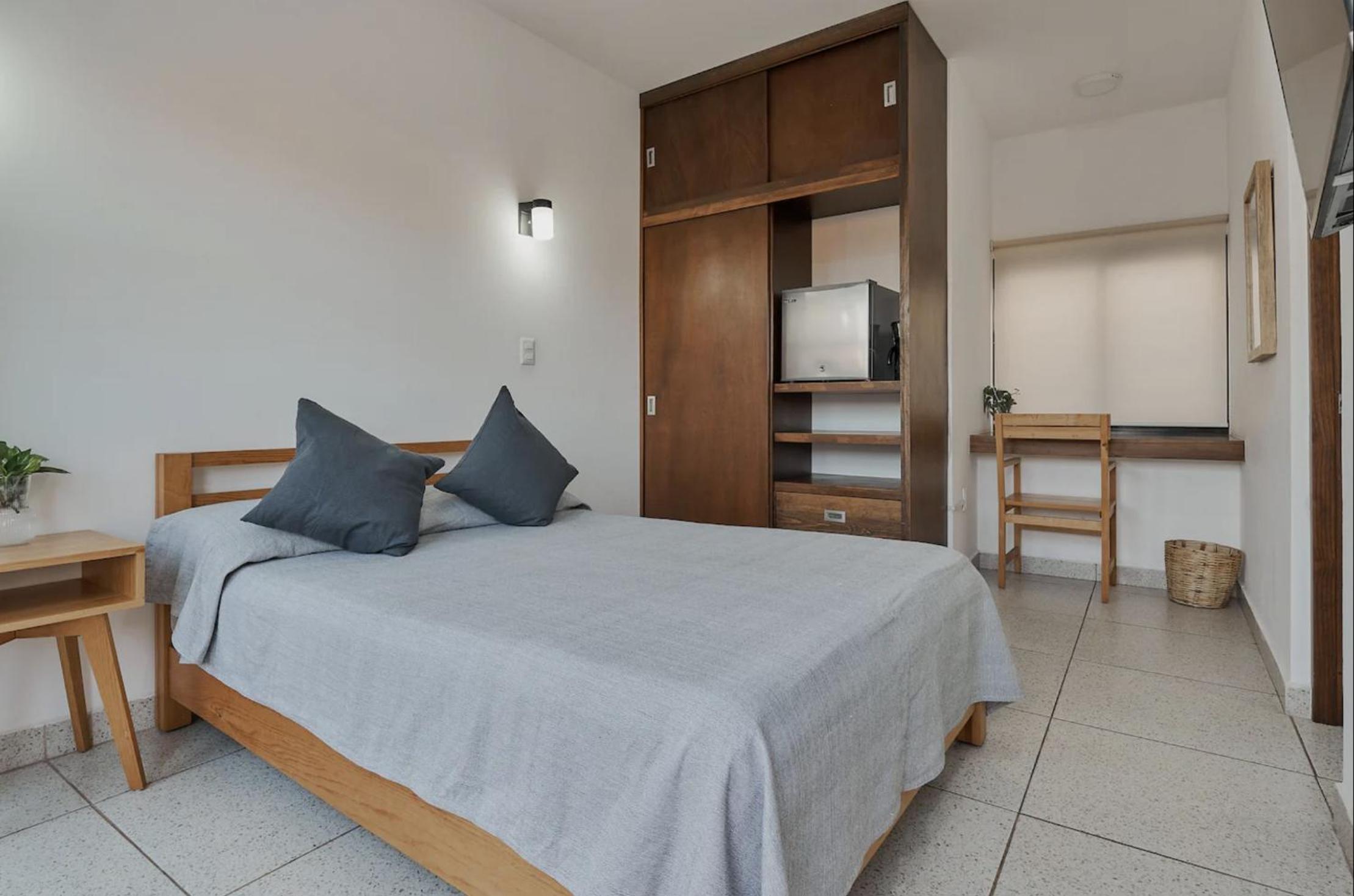 Double Room with Private Bathroom photo 1